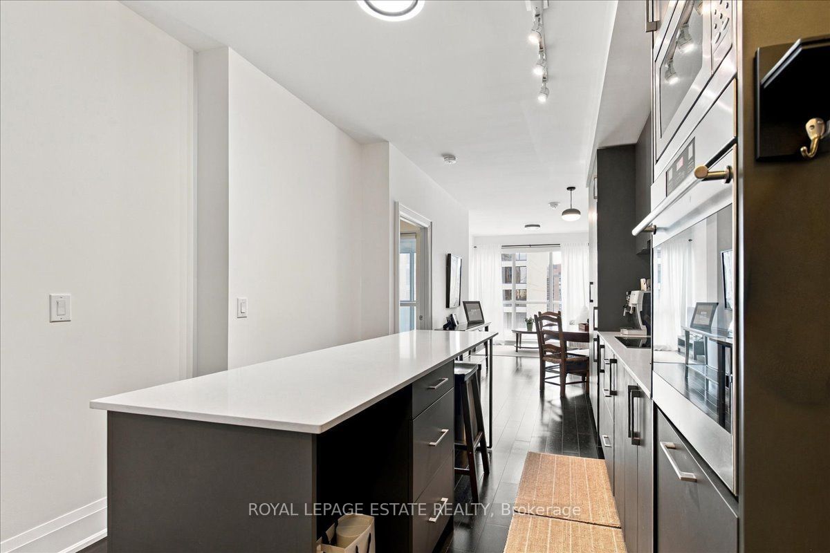 Unit 1201 - 88 Cumberland Street, Toronto 5
