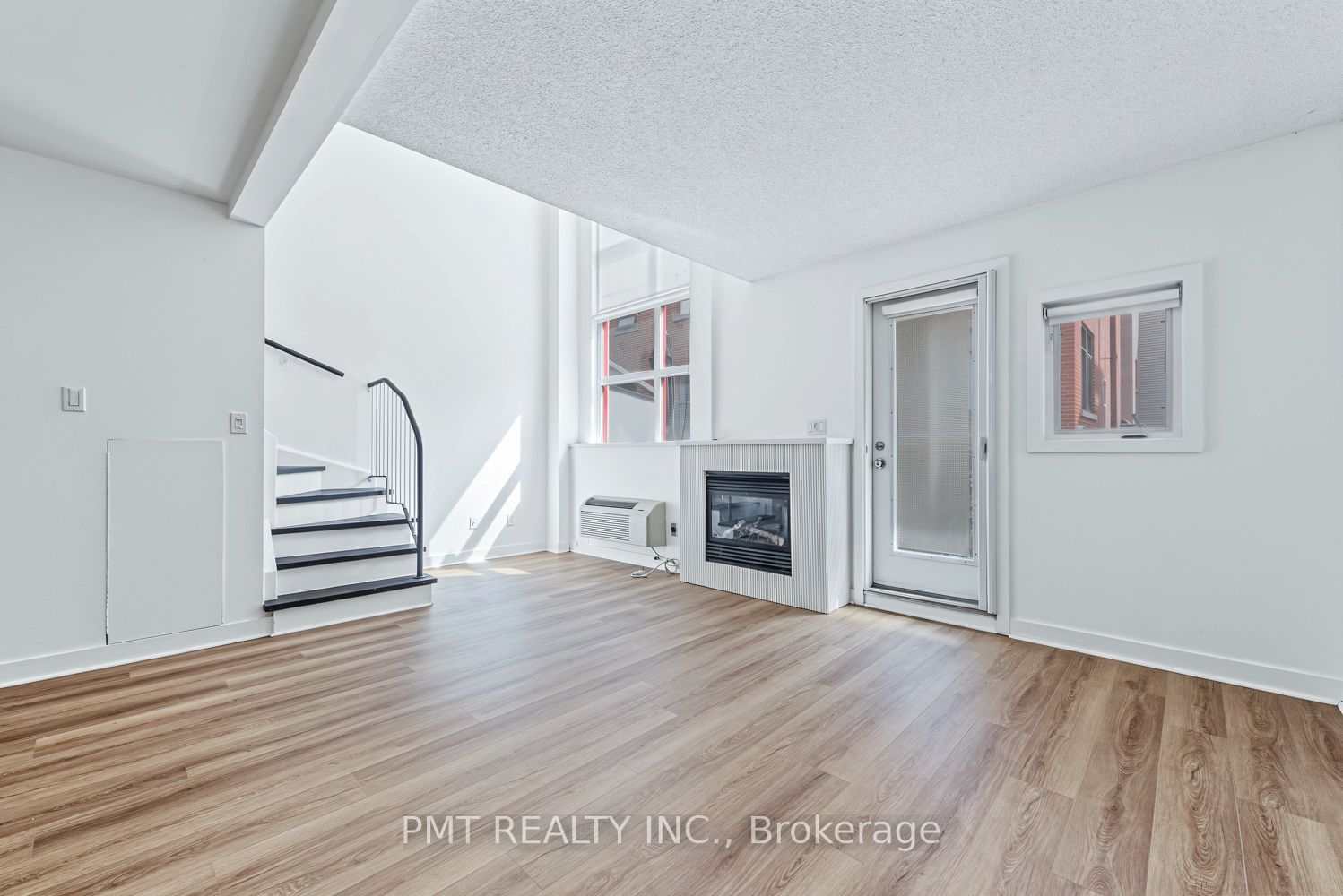 Unit 124 - 21 Earl Street, Toronto 2