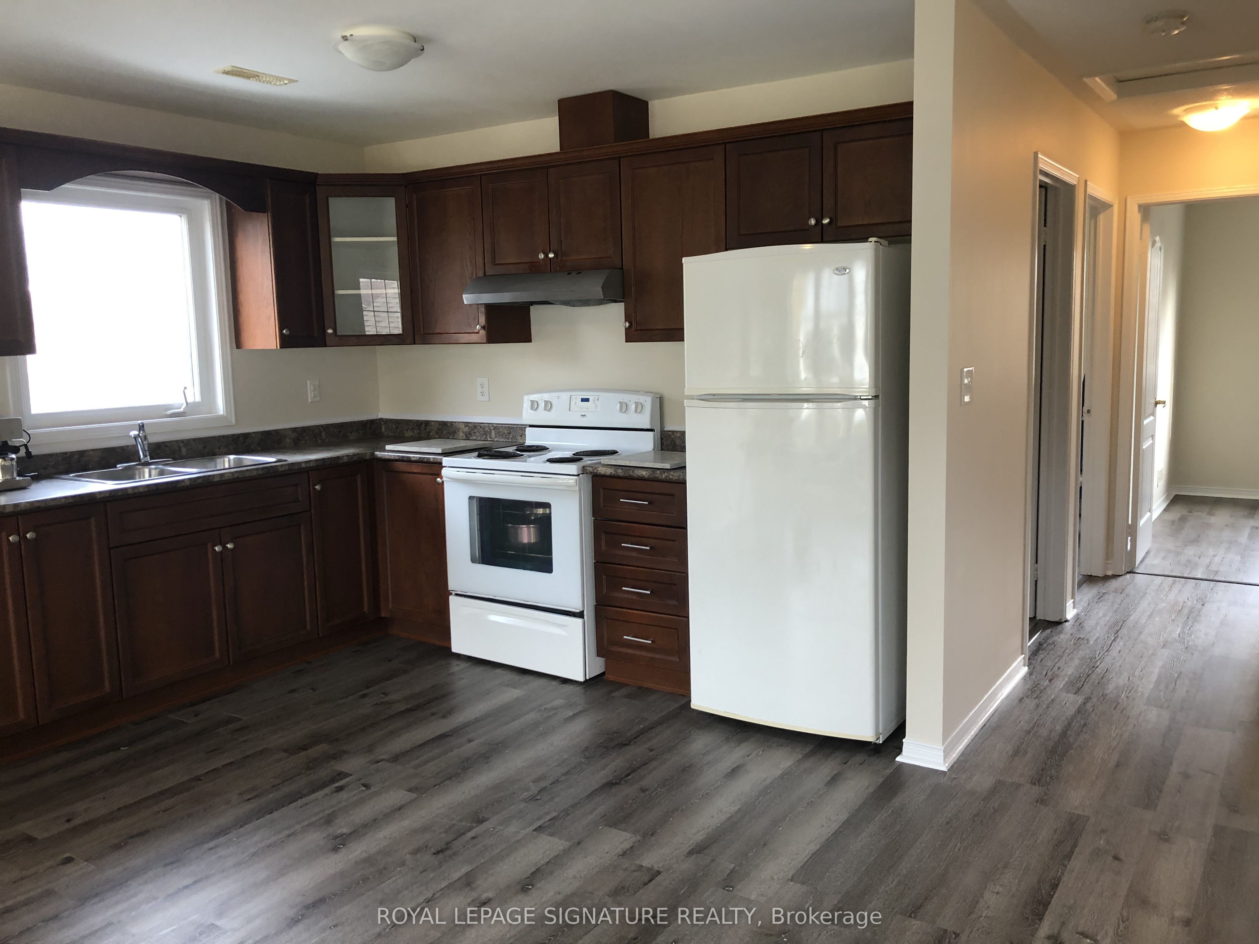 Unit 2 - 27 Nassau Street, Oshawa 5