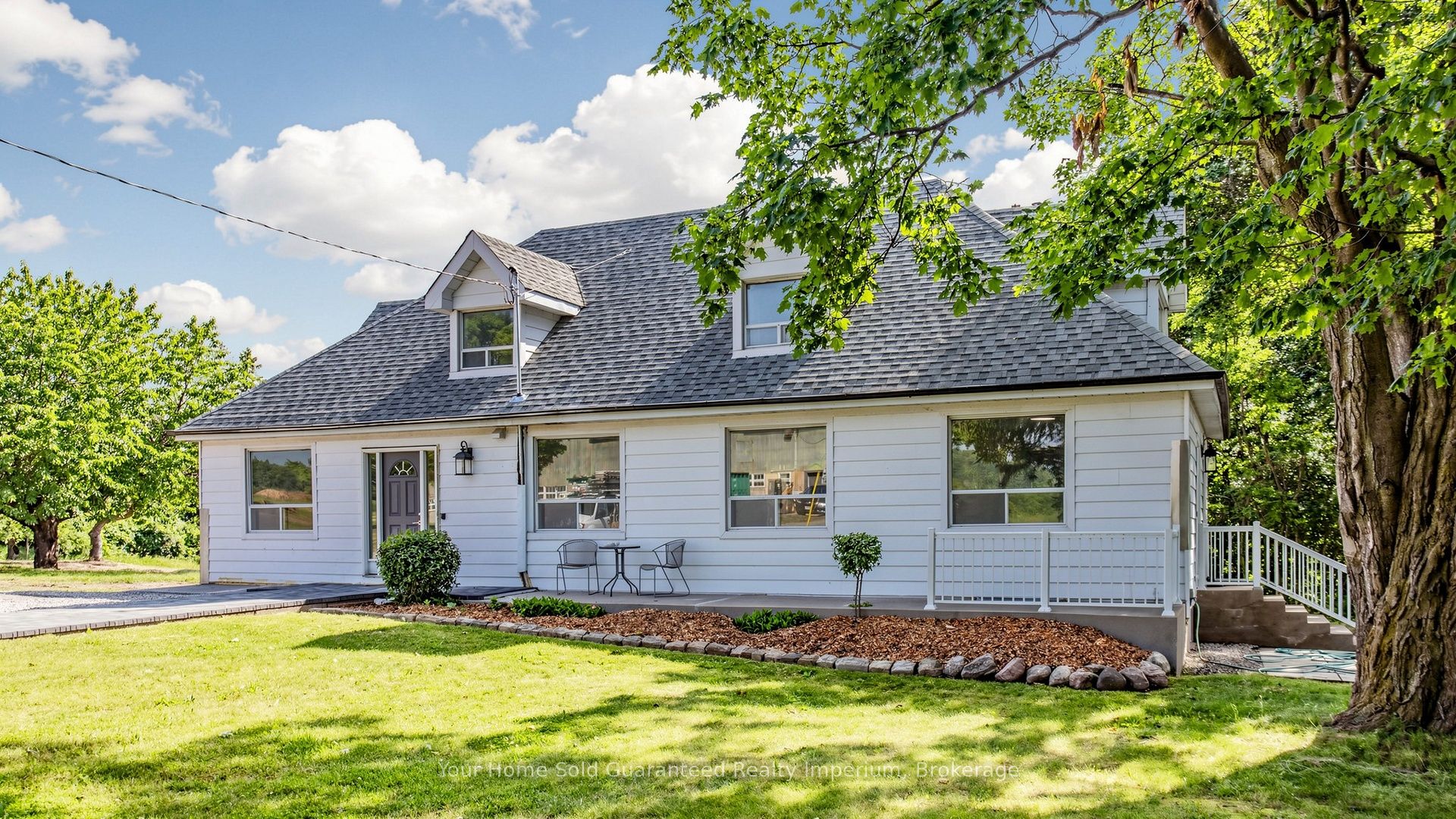 2060 Highway 7 Highway, Pickering 2
