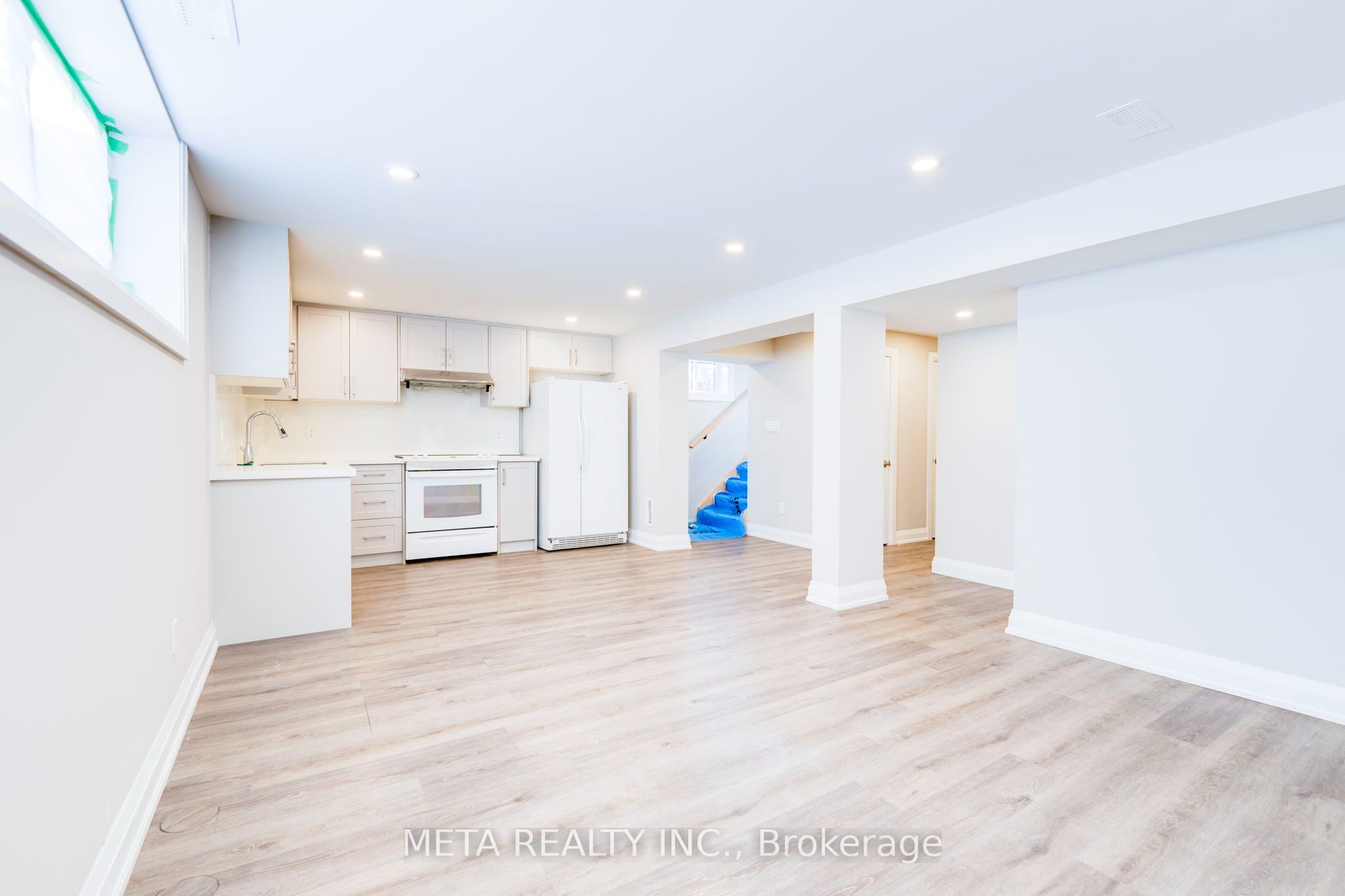 Unit Bsmnt - 6 Fintona Avenue, Scarborough 2