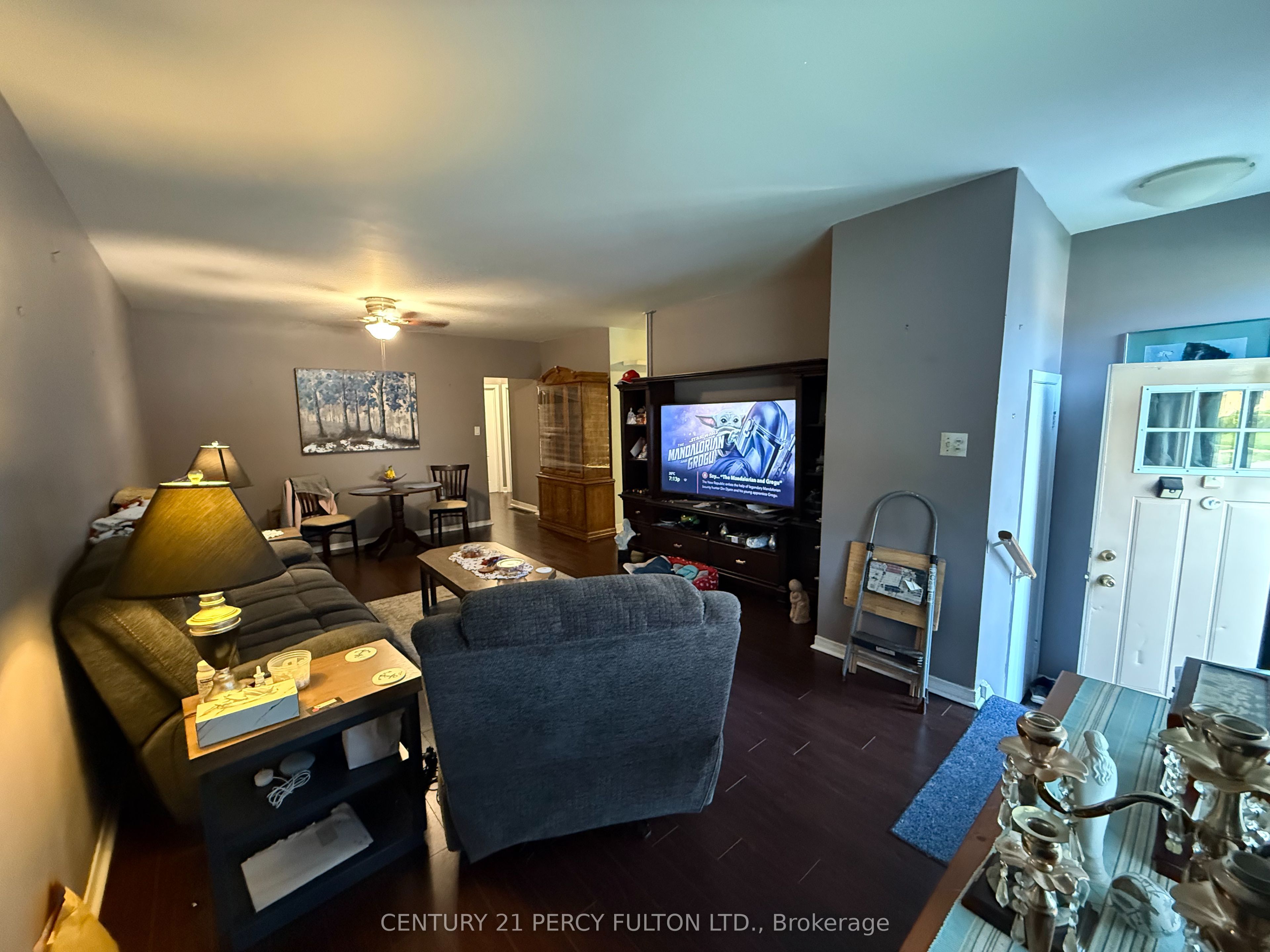 Unit Unit 1 - 220 Rosedale Drive, Whitby 4