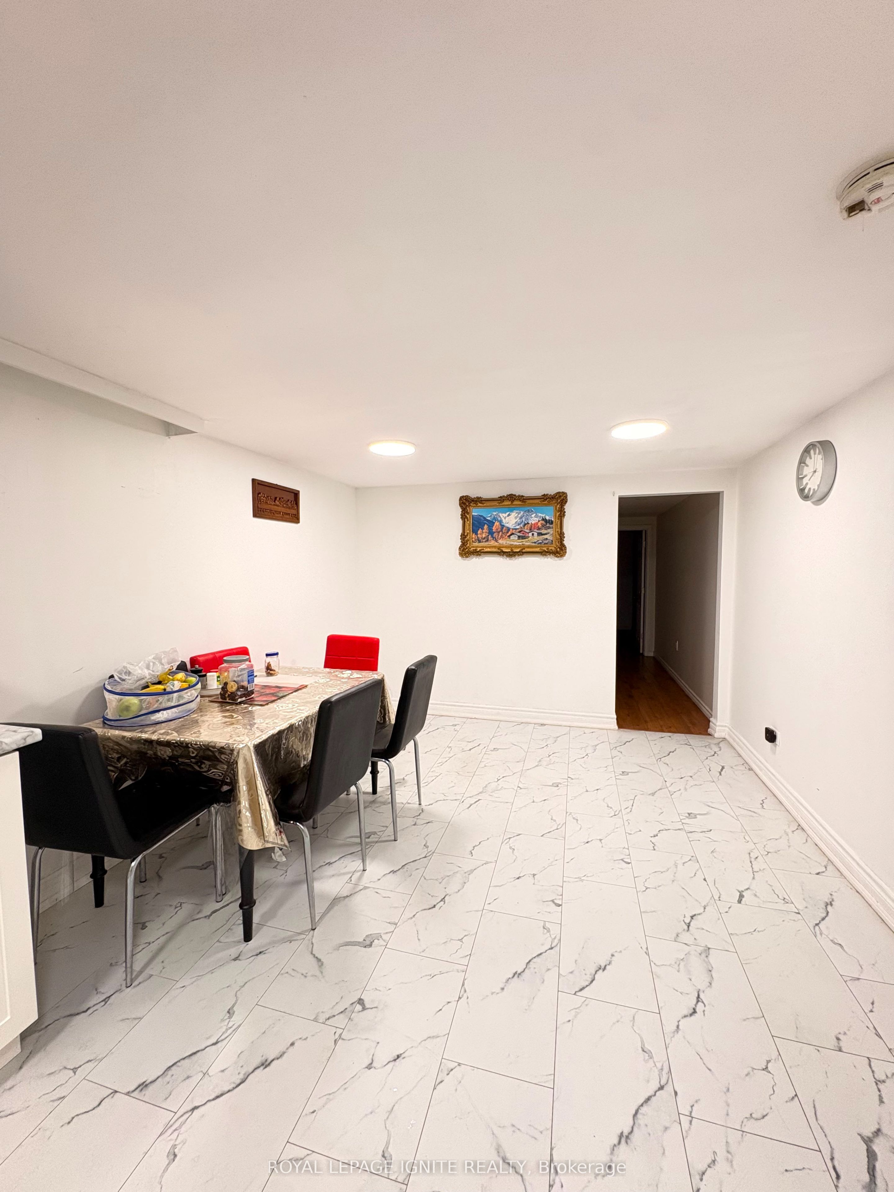 Unit Bsmt - 7 Marlena Drive, Scarborough 3
