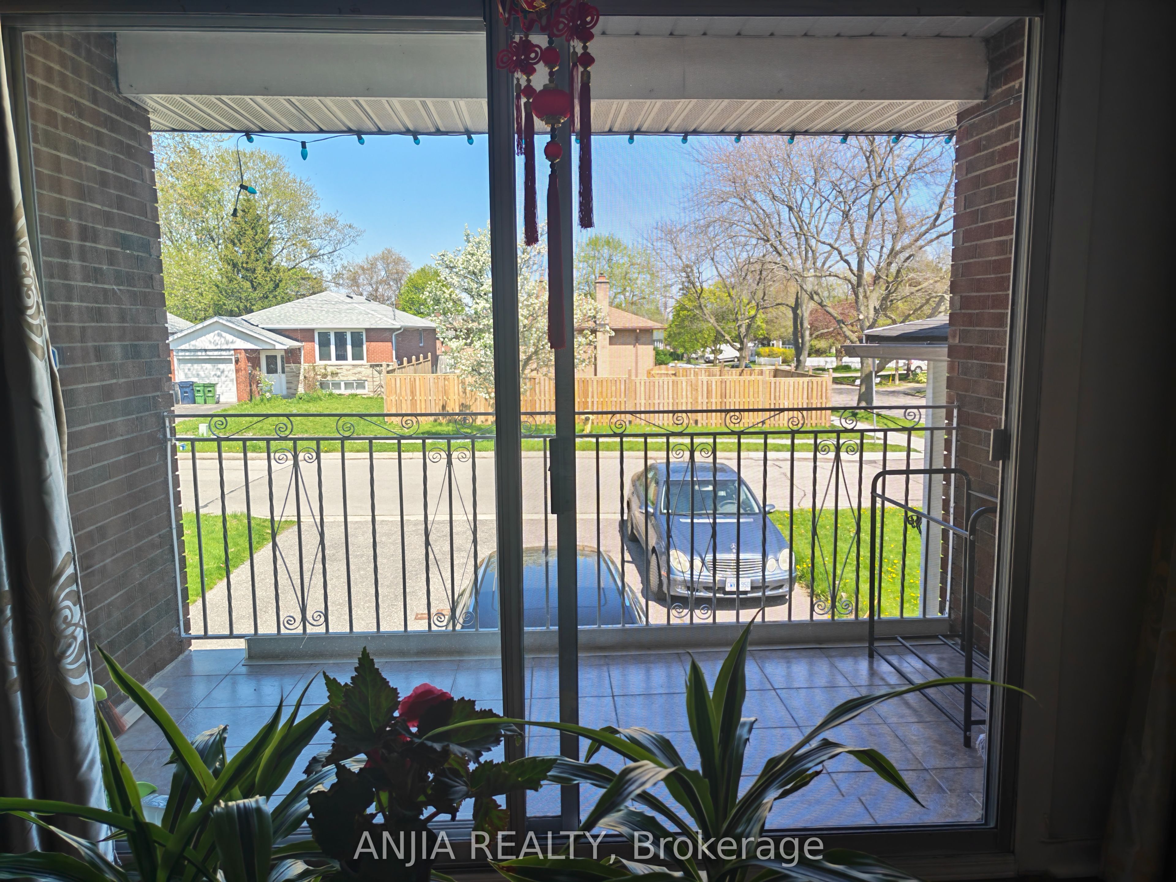Unit Main - 58 Kitchener Road, Scarborough 3
