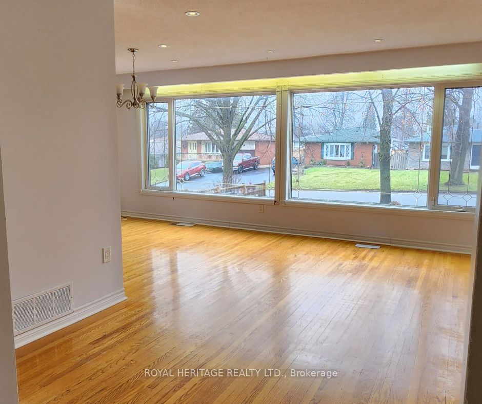 Unit Main - 975 Hawthorne Court, Oshawa 4