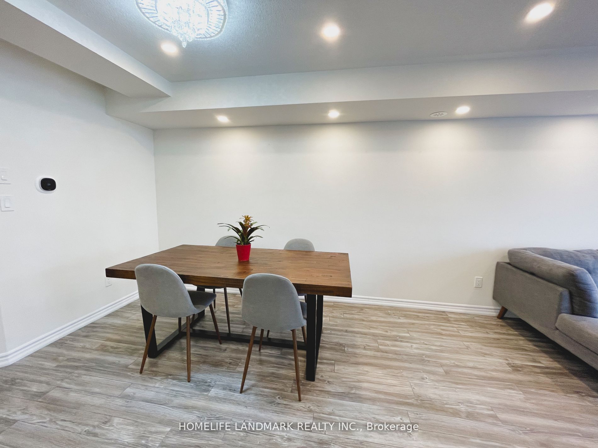 Unit 17 - 15 Eaton Park Lane, Scarborough 5
