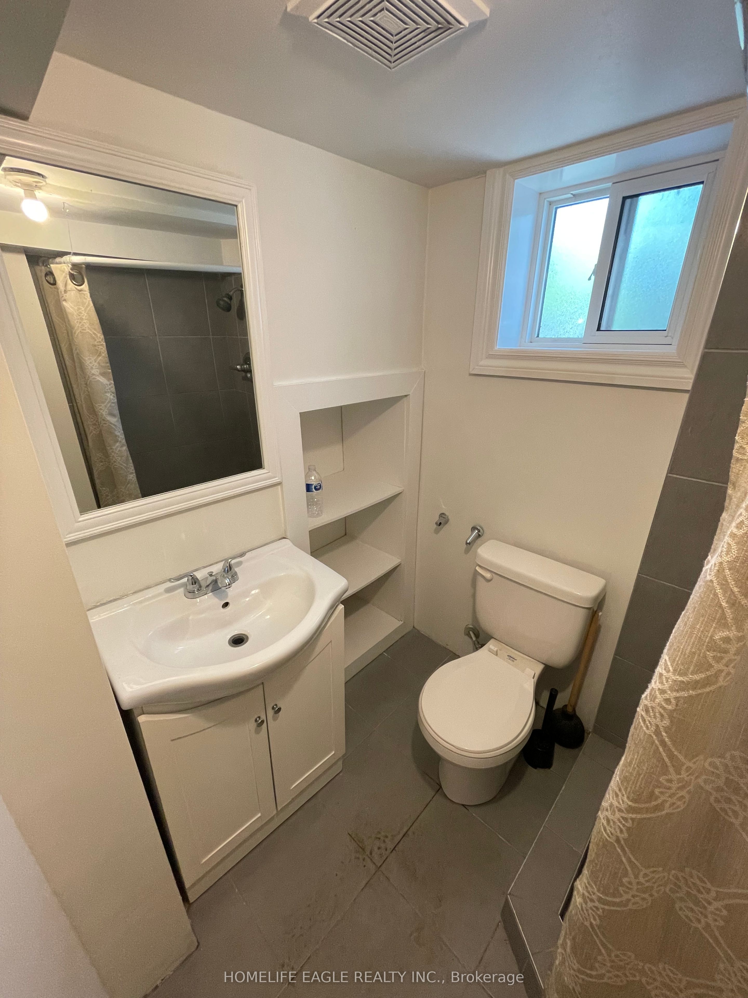 Unit Lower Level - 1277 Broadview Avenue, Toronto 3