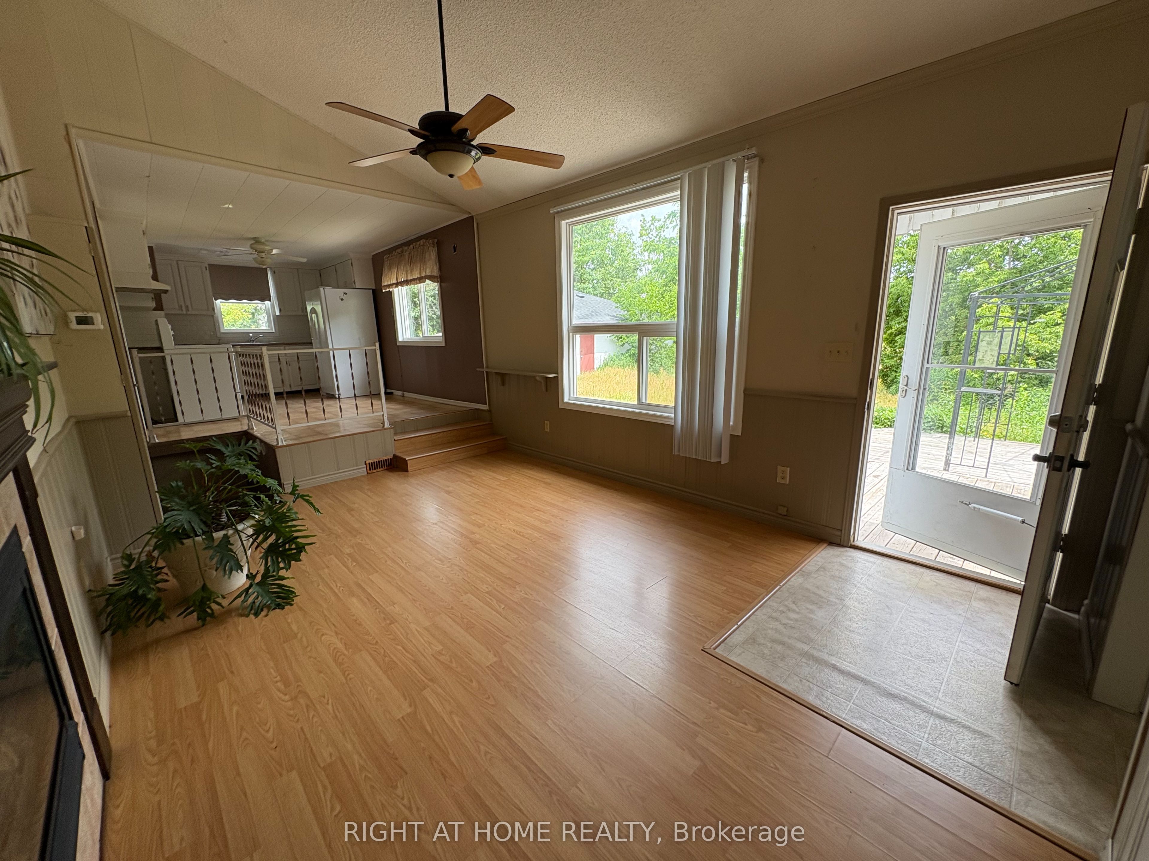2591 Trulls Road, Clarington 4