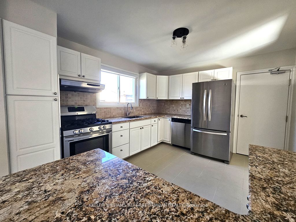 Unit Main - 976 Timmins Gardens, Pickering 4