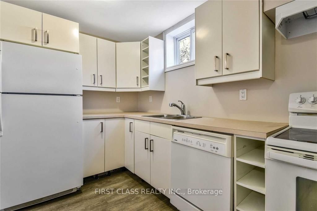 Unit Bsmt - 24 Fintona Avenue, Scarborough 5