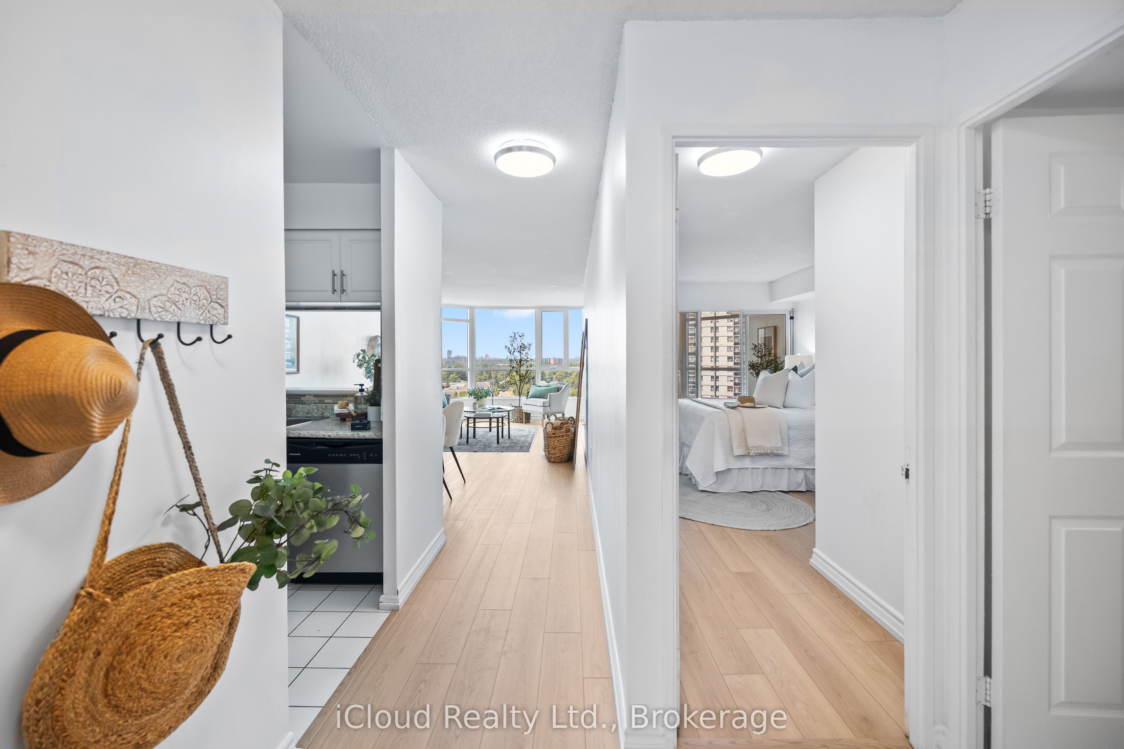 Unit 1107 - 3231 Eglinton Avenue E, Scarborough 4