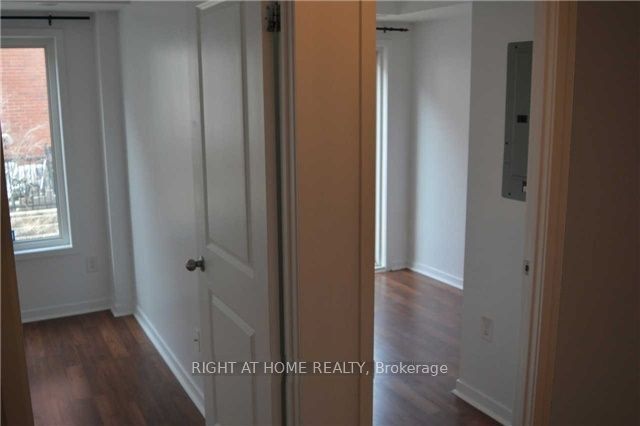 Unit 2 - 32 Florence Wyle Lane, Toronto 4