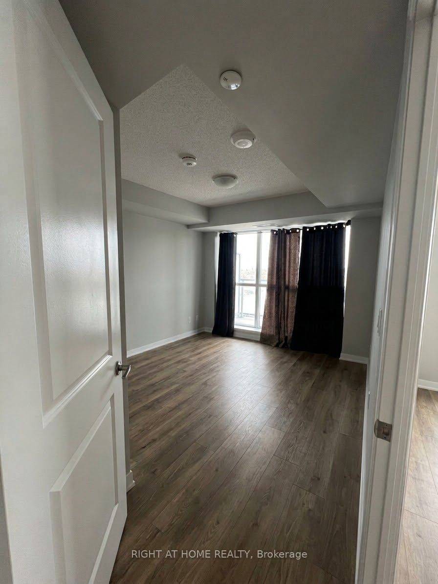Unit 1607 - 20 Meadowglen Place, Scarborough 5