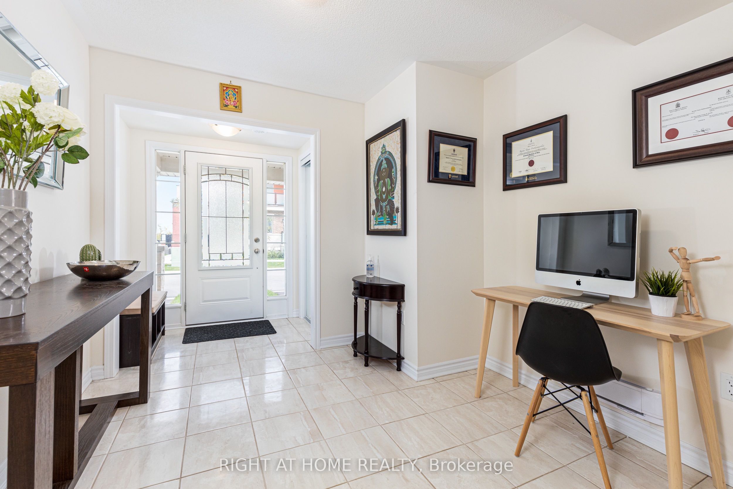 2493 Fall Harvest Crescent, Pickering 2