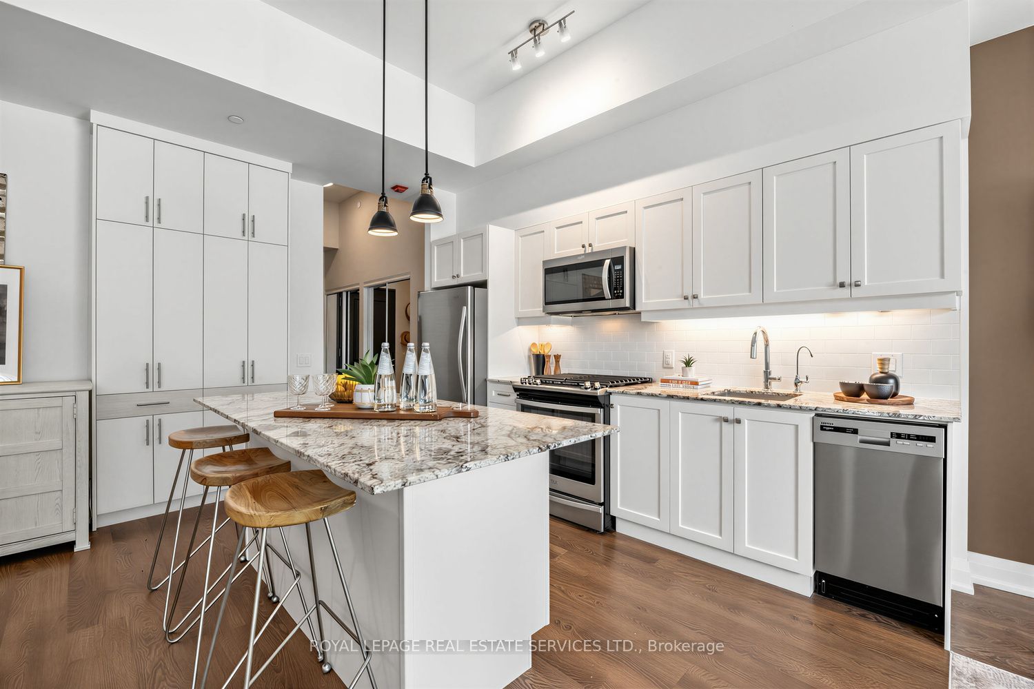 Unit 105 - 1400 Kingston Road, Scarborough 5