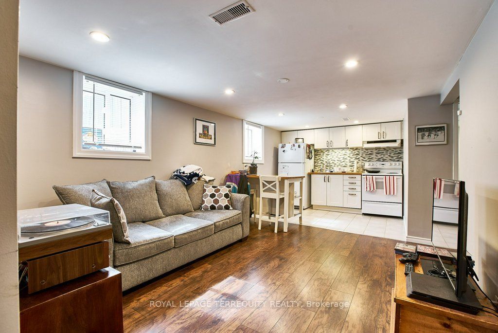 Unit Lower - 304 Palmerston Avenue, Whitby 2