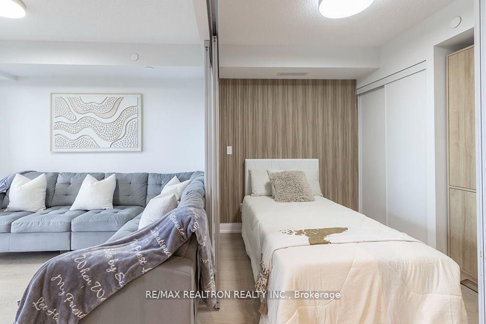 Unit 322 - 20 Meadowglen Place, Scarborough 4