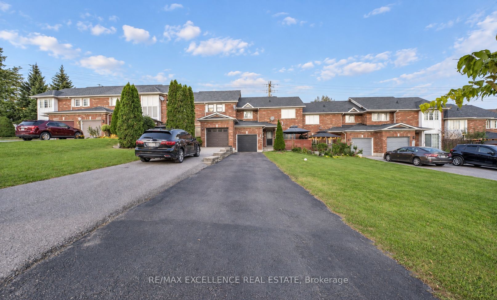 2371 Clearside Court, Pickering 1
