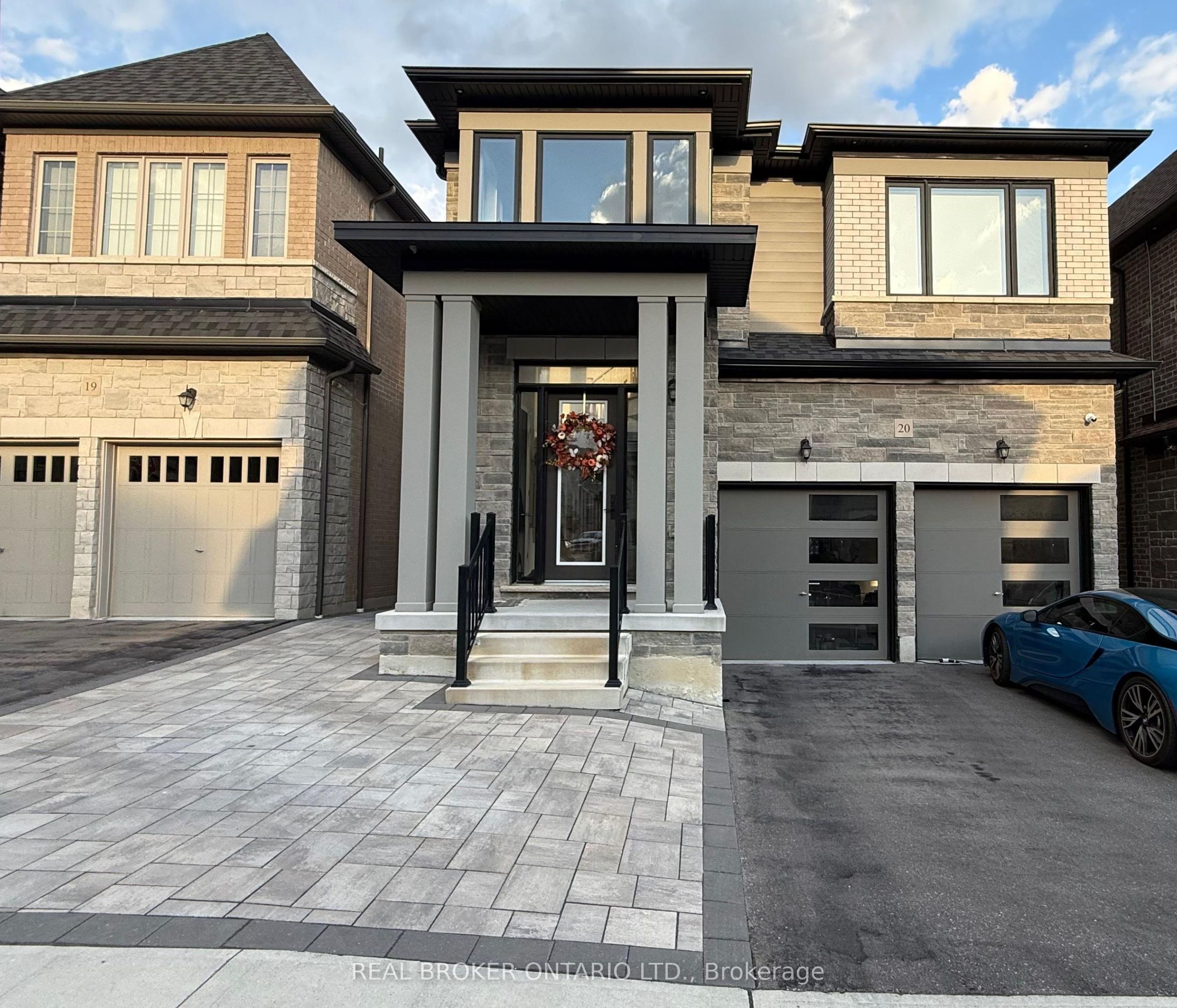 Unit 20A - 400 Finch Avenue, Pickering 1