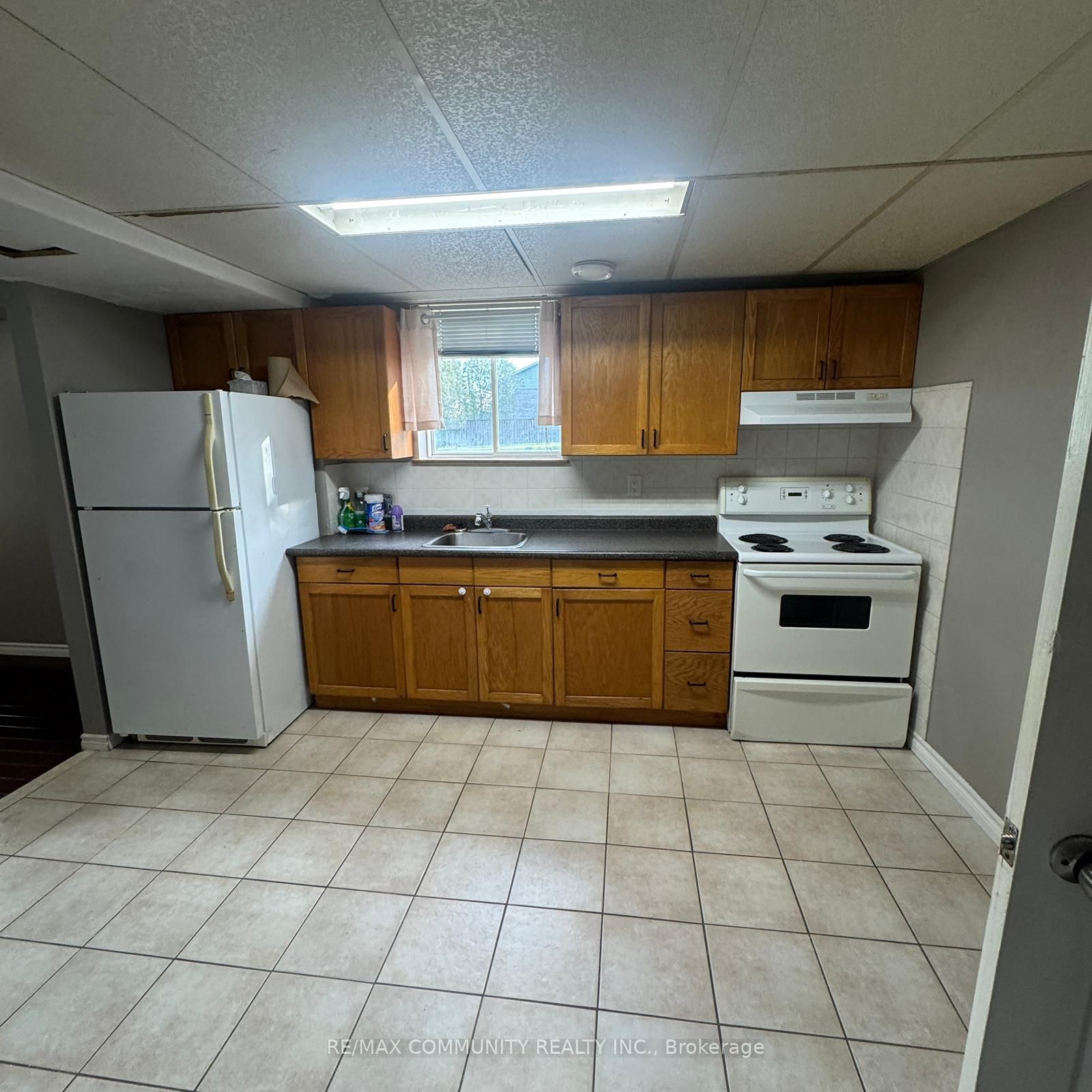 Unit Basement - 108 Ontario Street, Clarington 2