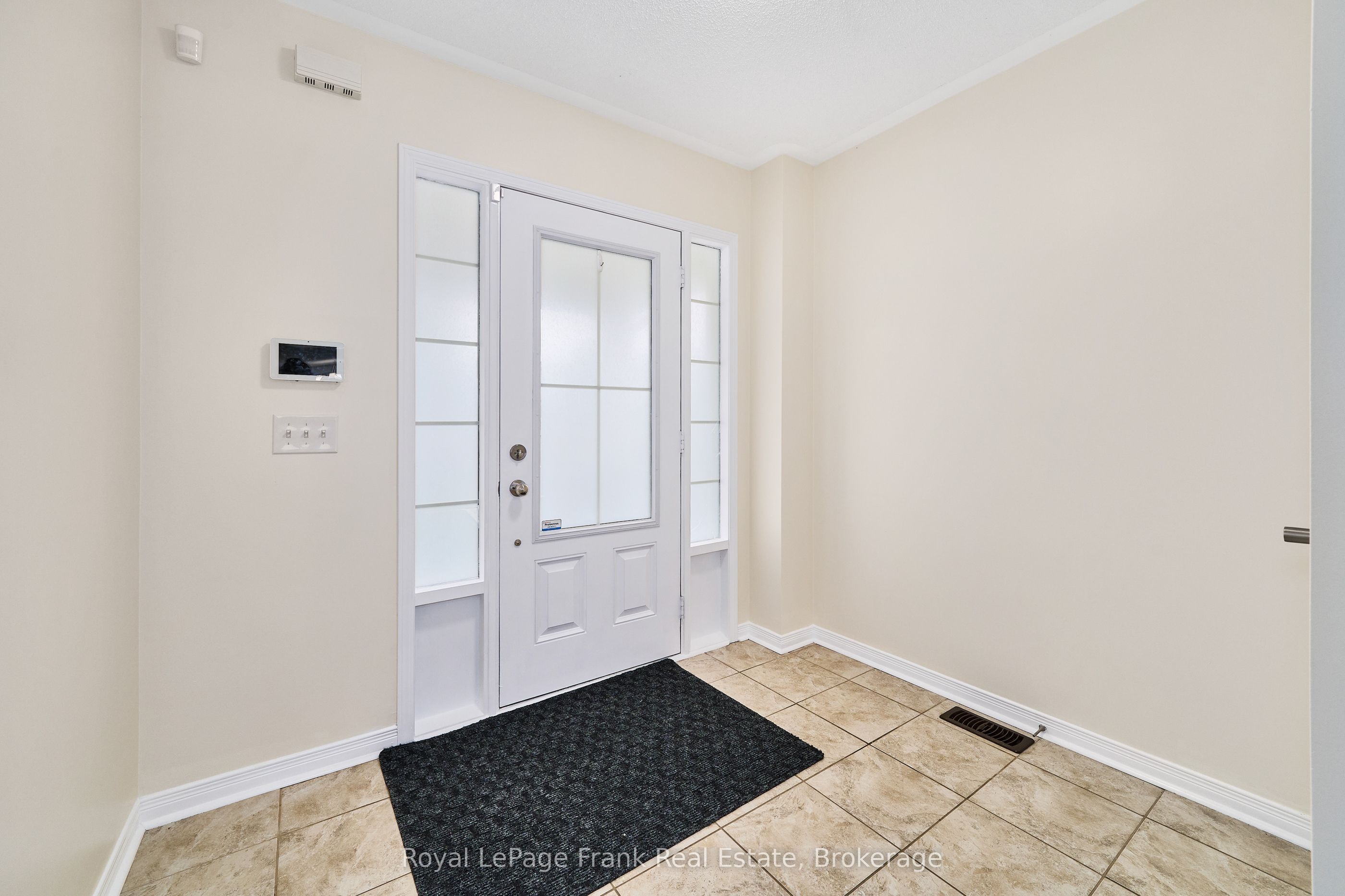 23 Southshore Street, Whitby 5