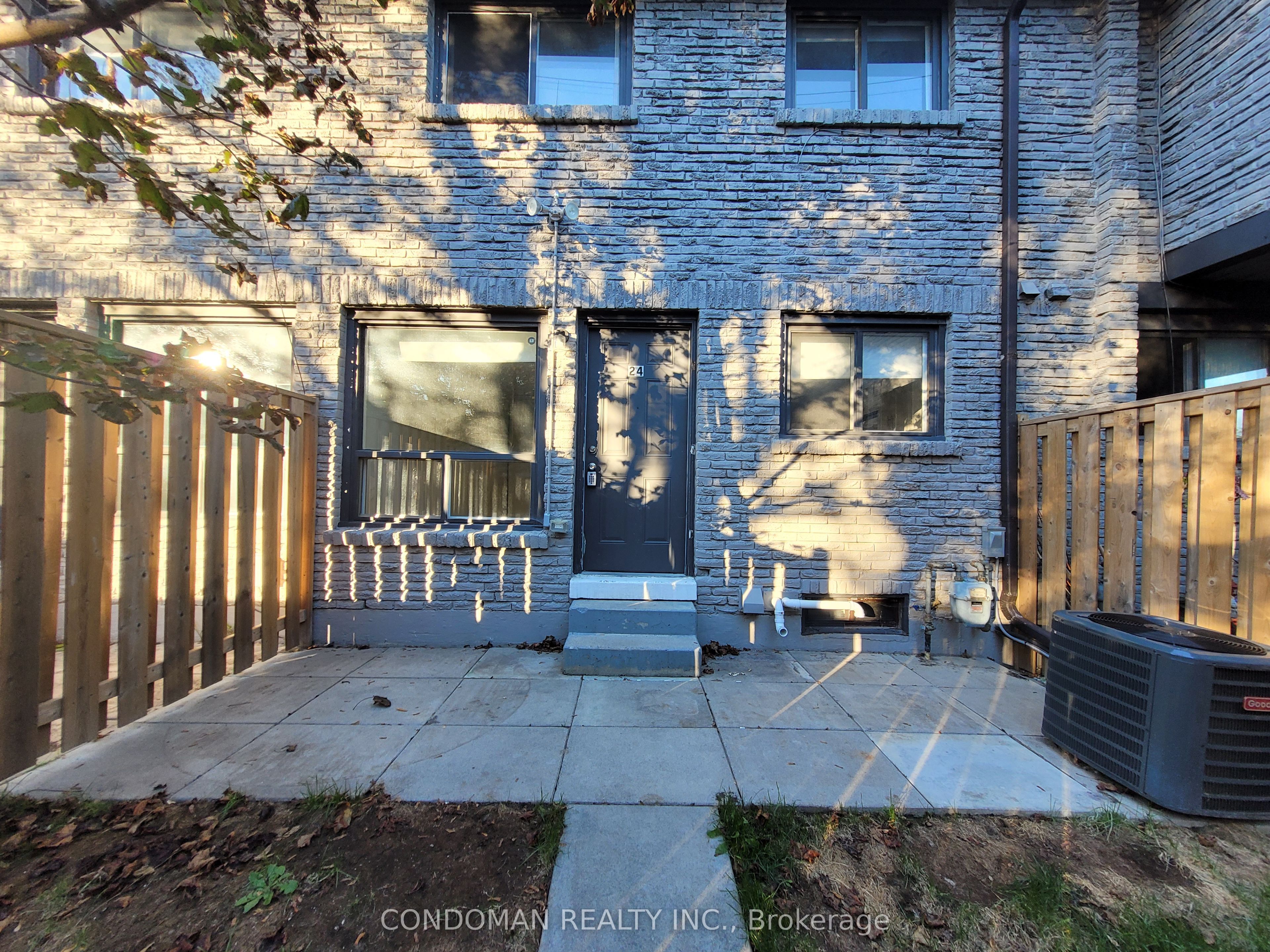 Unit 24 - 477 Dean Avenue, Oshawa 3