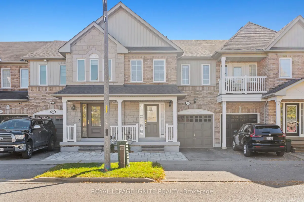 1523 Avonmore Square, Pickering, Ontario For Sale | HouseSigma
