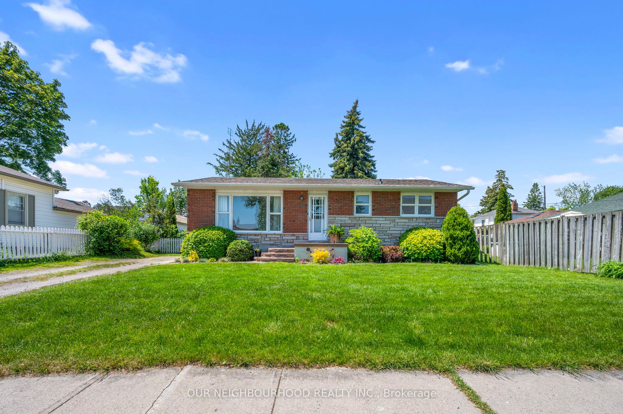 20 Ontario St, Clarington, Ontario L1C2S3 Sold History HouseSigma