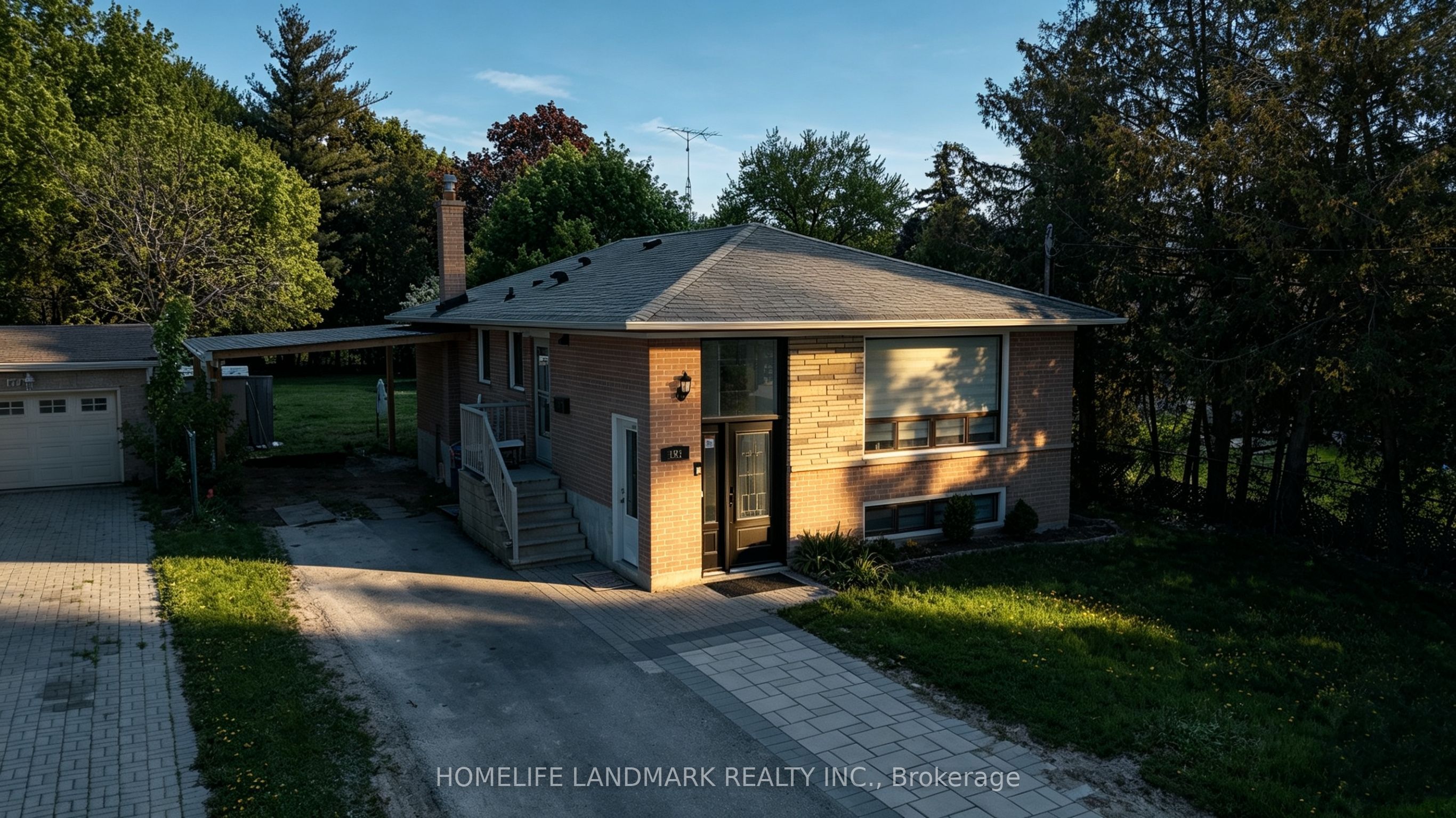 Unit Lower - 181 Maple Avenue, Richmond Hill 2