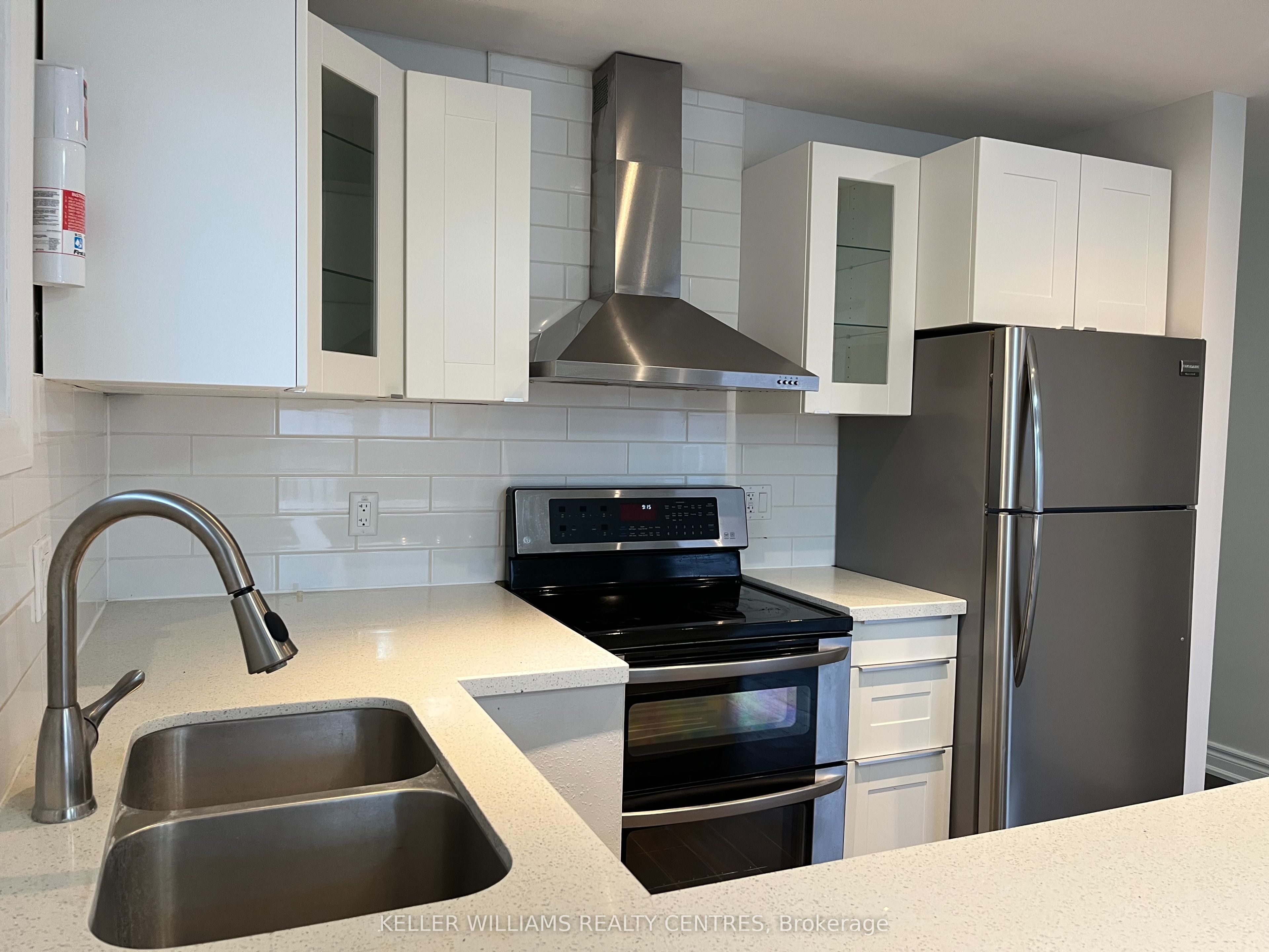 Unit Upper - 211 Silverbirch Drive, Newmarket 2