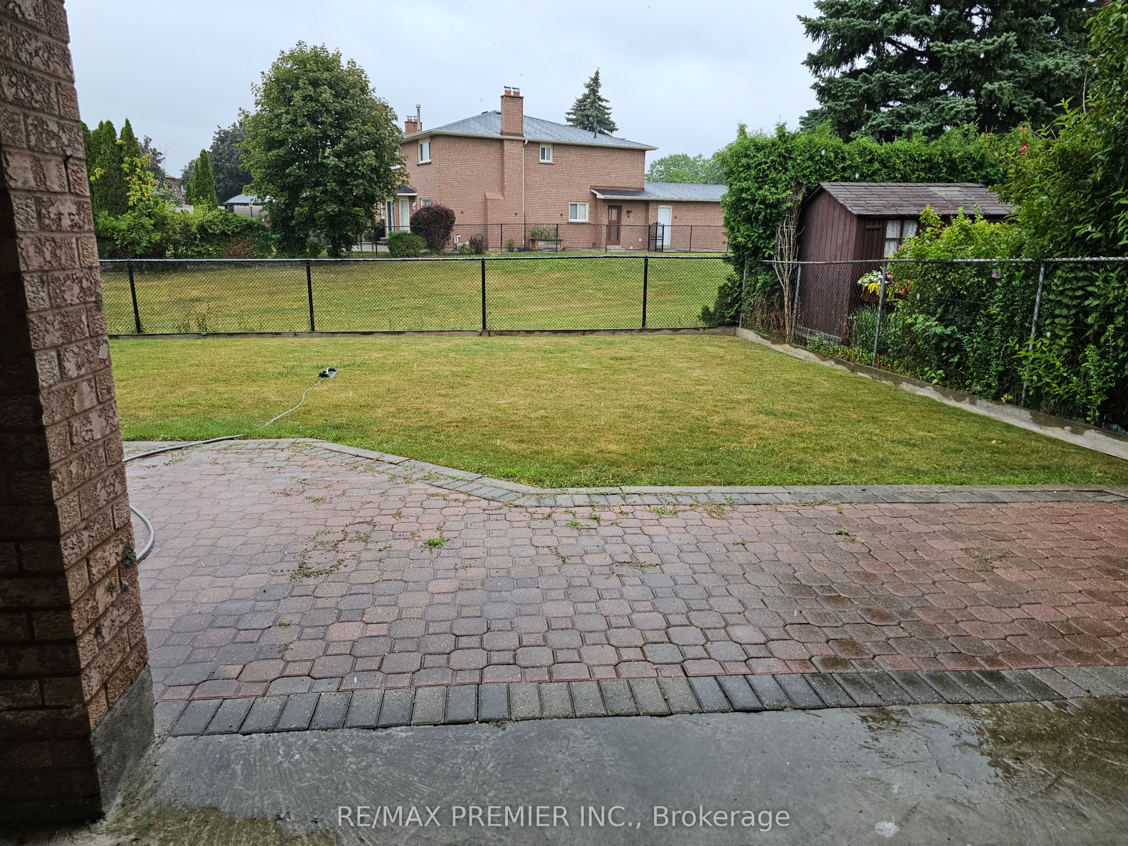 Unit B-Basement - 16 Vineyard Court, Vaughan 2