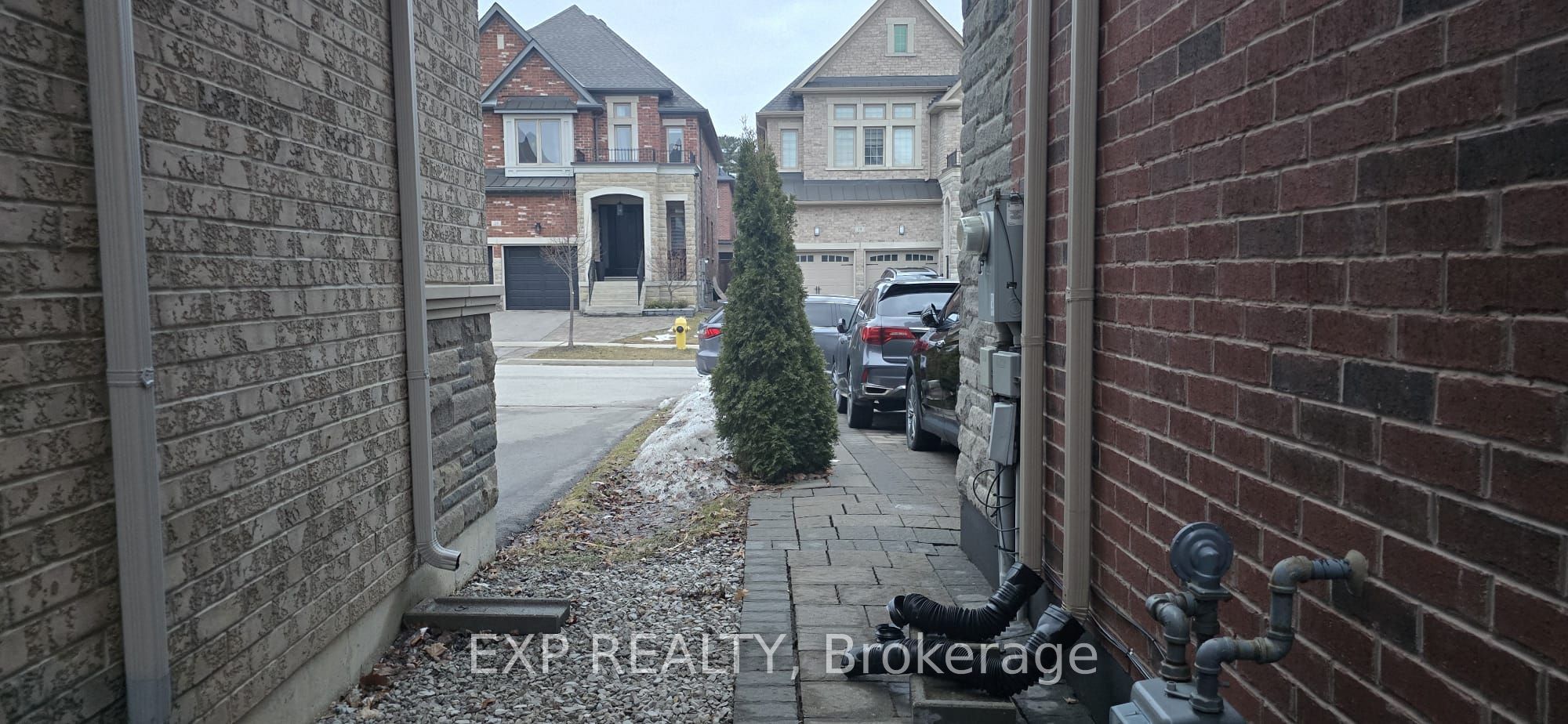 20 Rivoli Drive, Vaughan 2