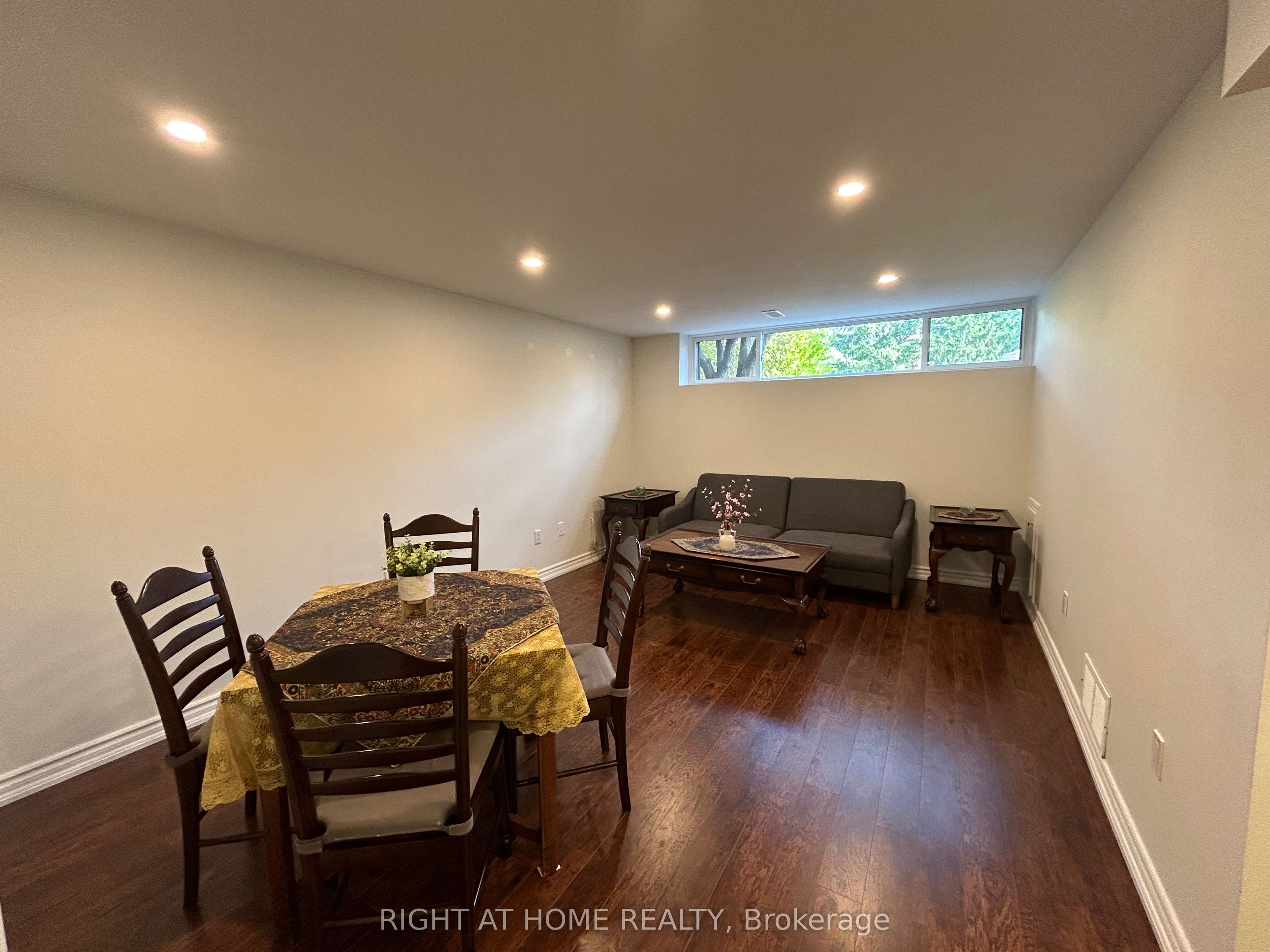 36 Aurora Heights Drive, Aurora 4