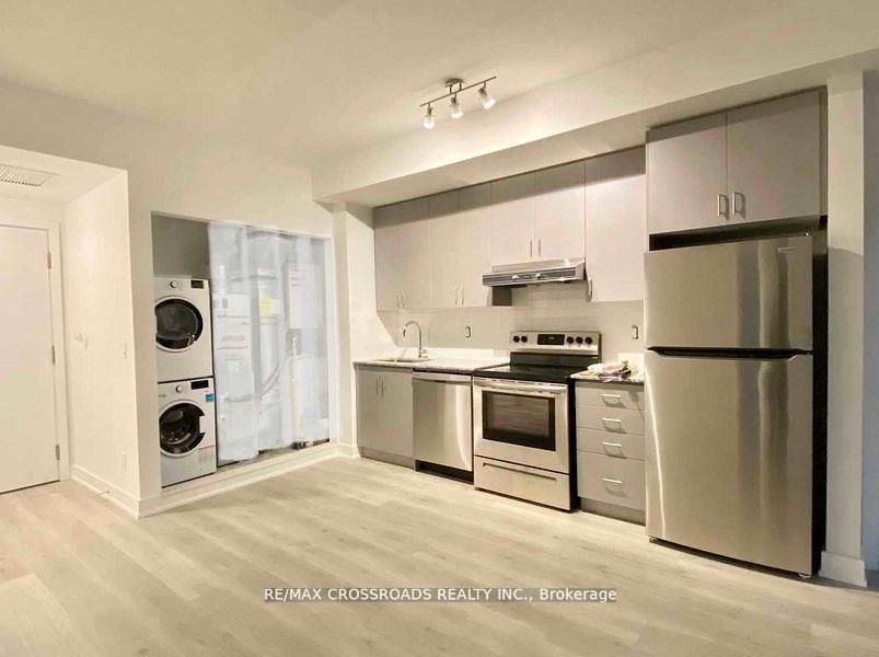Unit 307 - 1709 Bur Oak Avenue, Markham 4