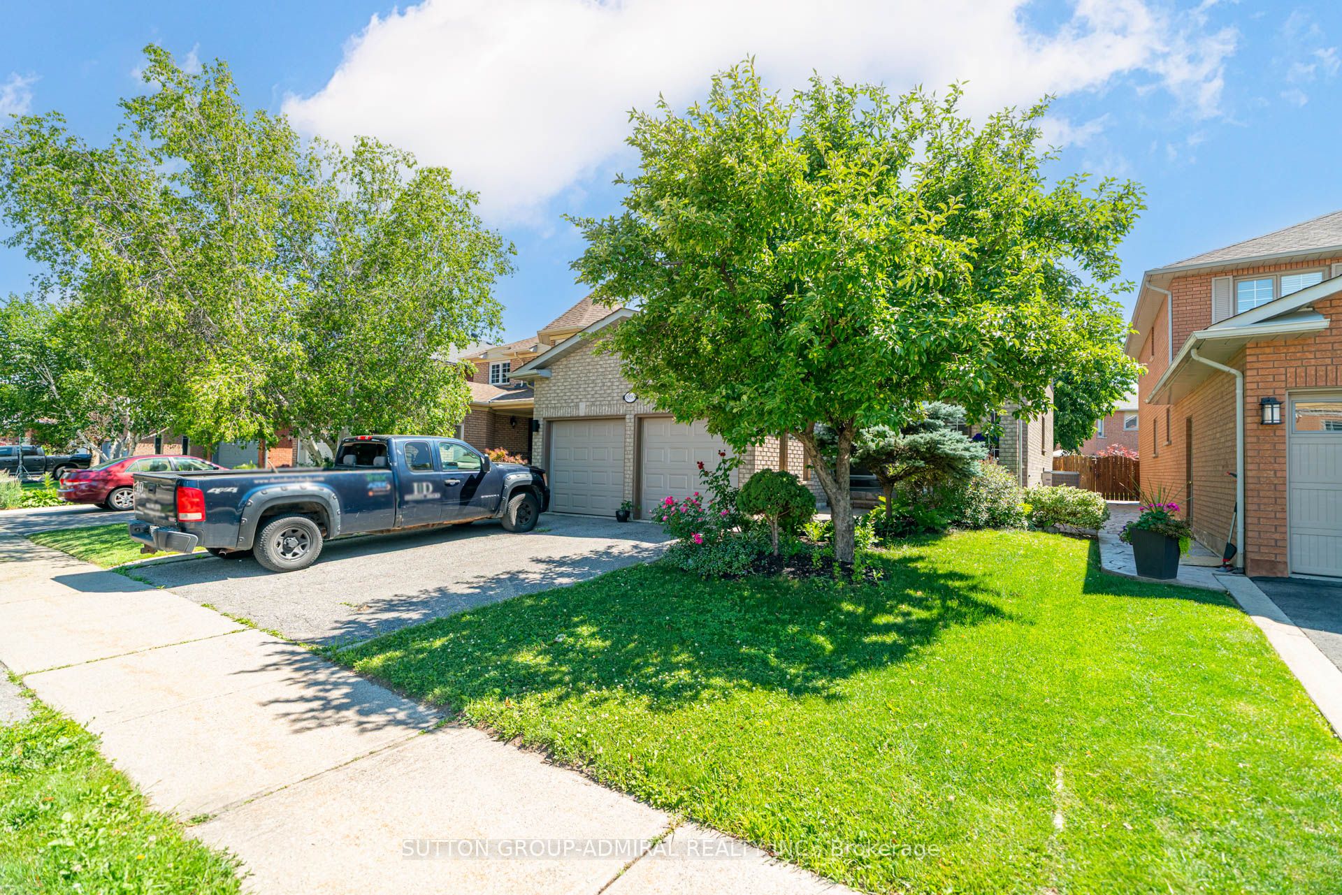 8890 Martin Grove Road, Vaughan 4