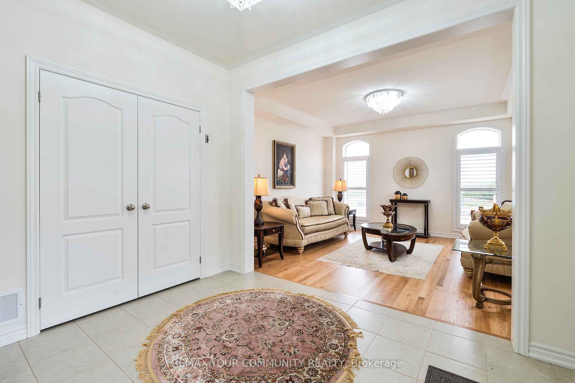 Unit Main - 9 Cranley Road, East Gwillimbury 4