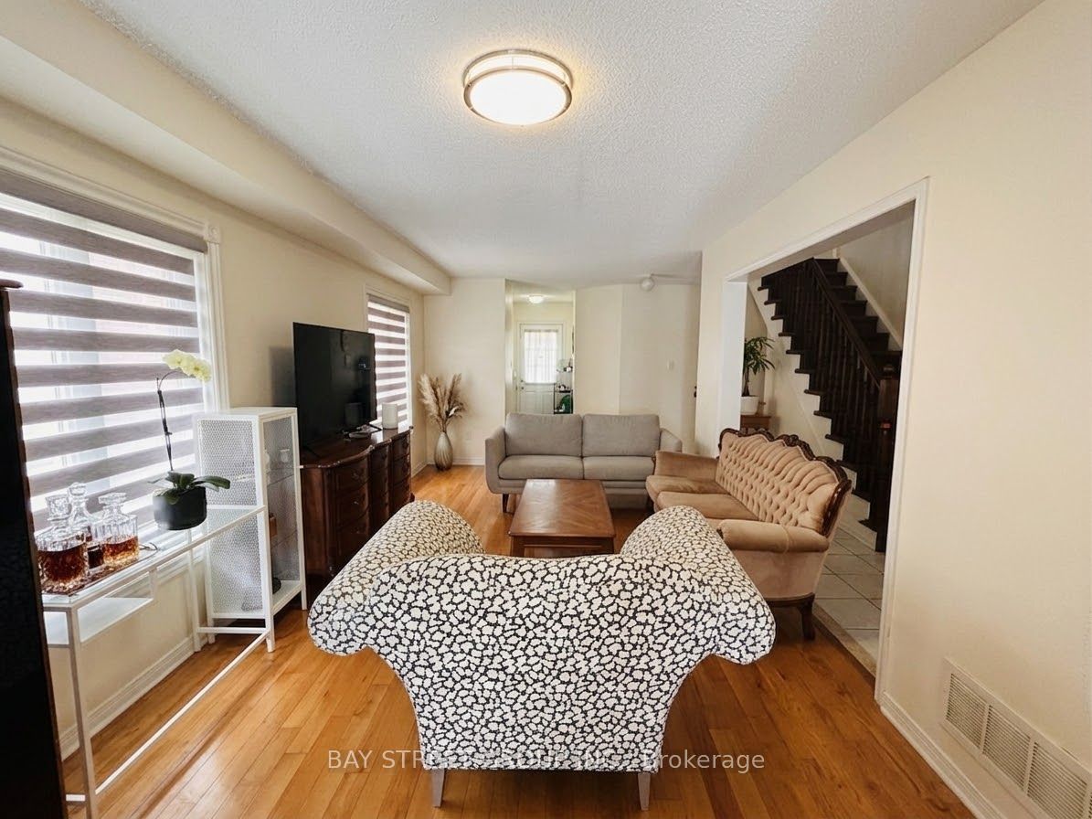 53 tara Crescent, Markham 2