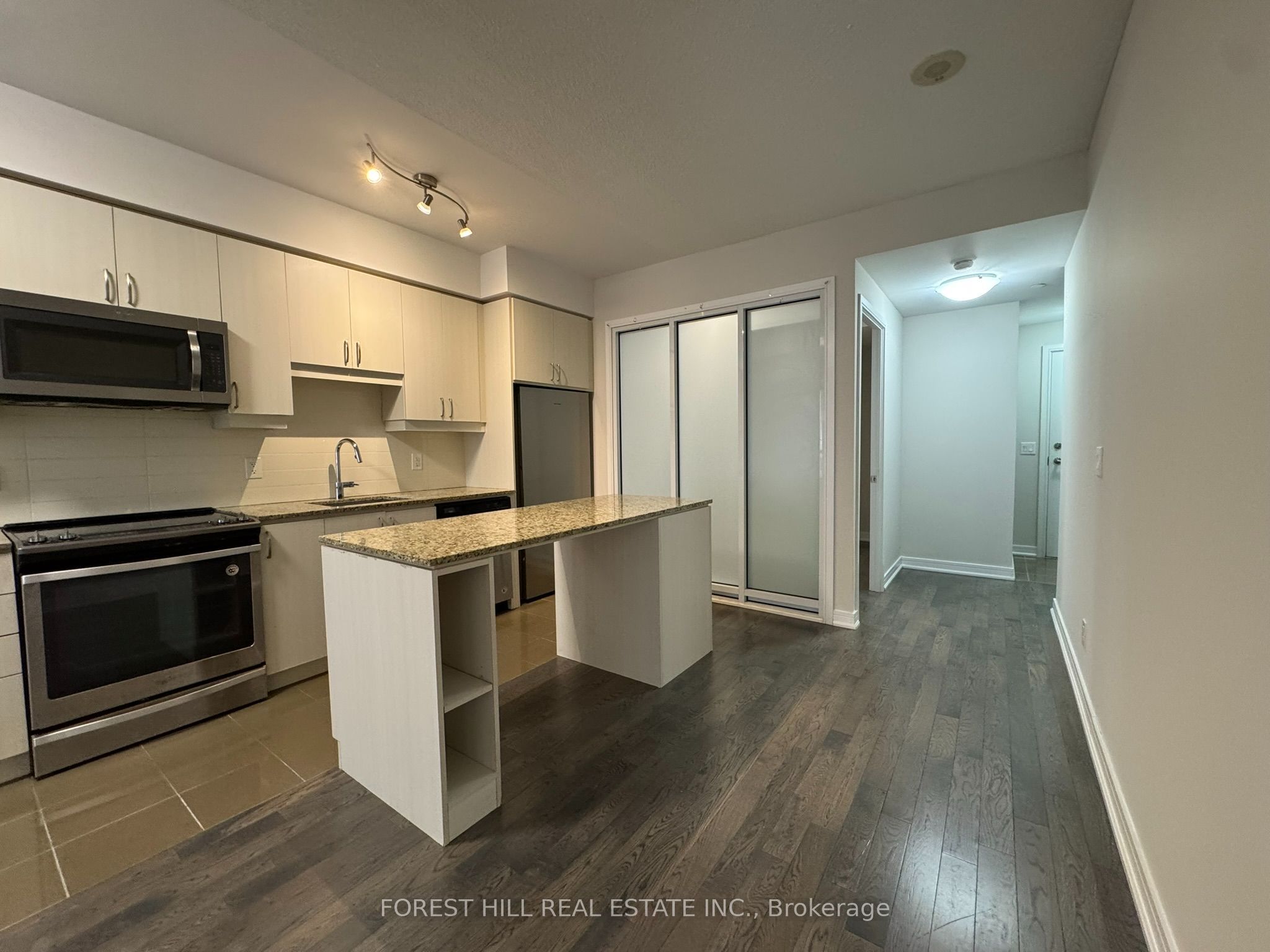 Unit NW 208 - 9201 Yonge Street, Richmond Hill 4