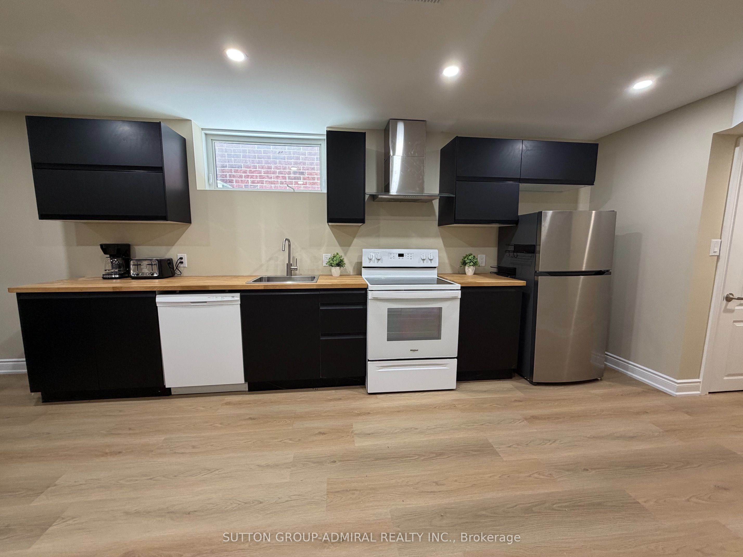 232 Frederick Curran Lane, Newmarket 4