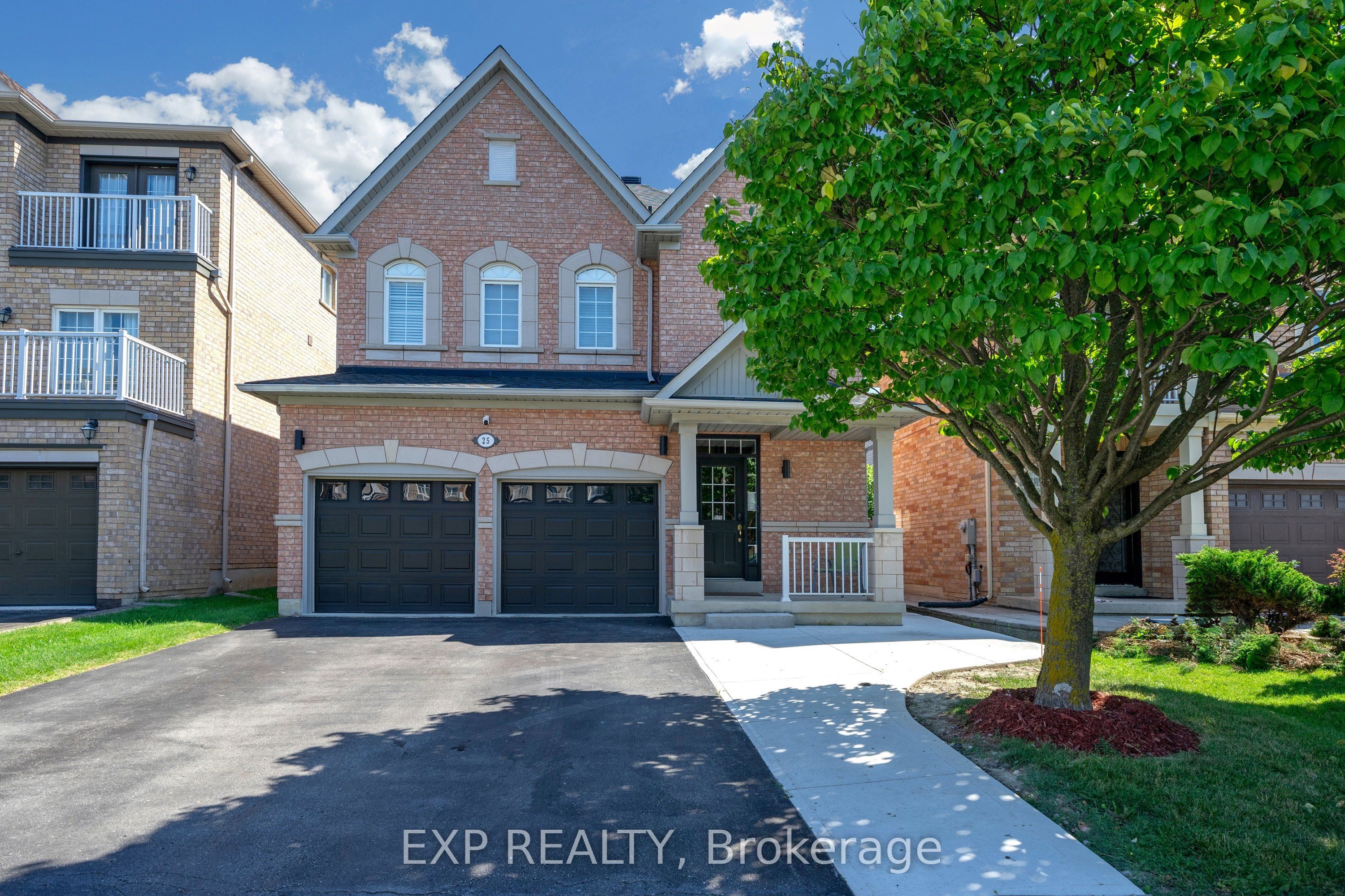 25 La Cassandra Drive, Vaughan 3
