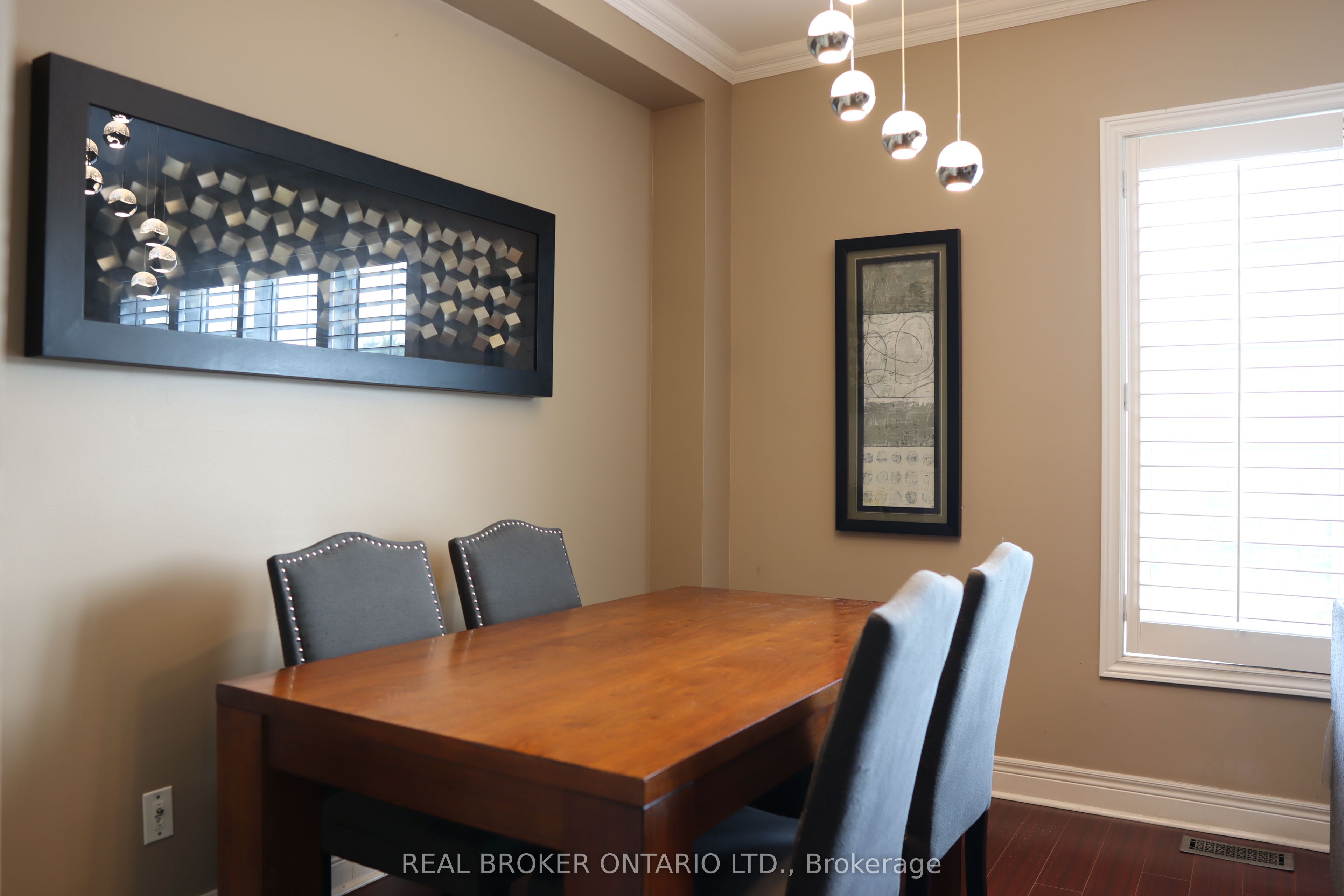 Unit 17 - 215 16th Avenue, Richmond Hill 4