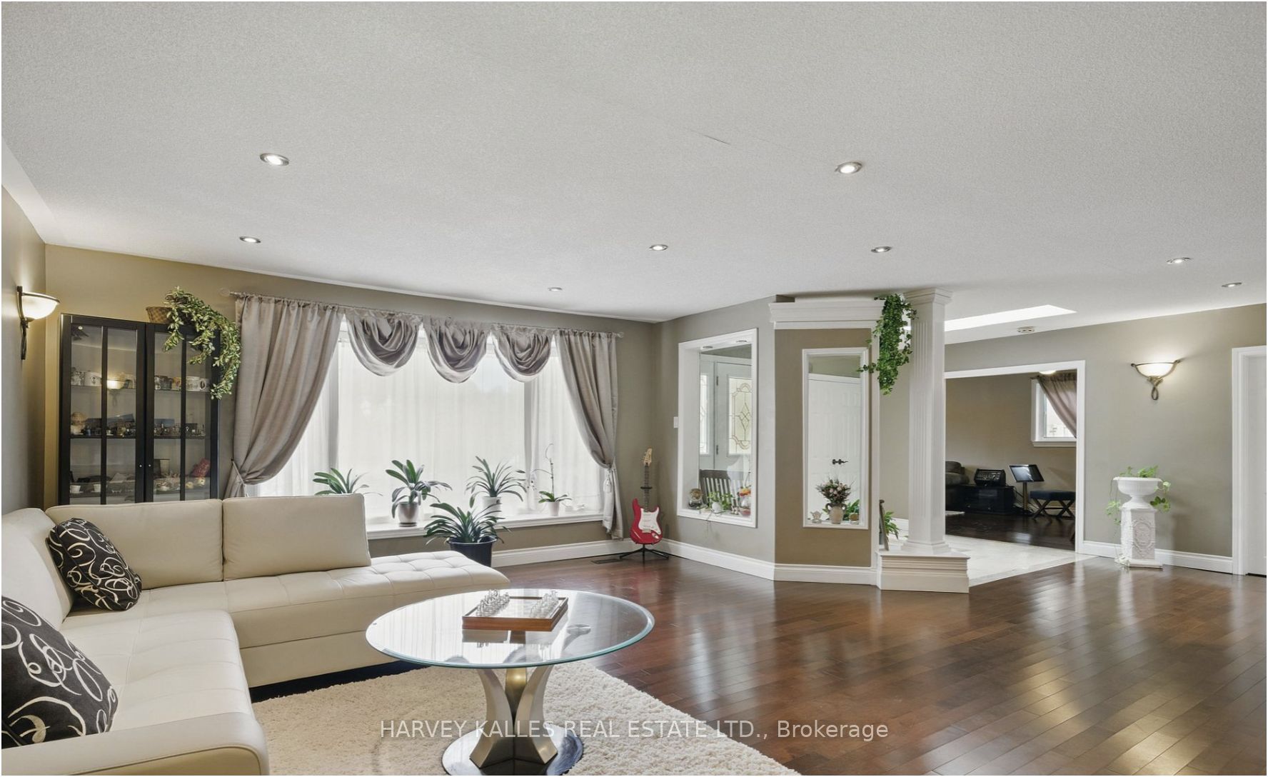 55 Denham Drive, Richmond Hill 4