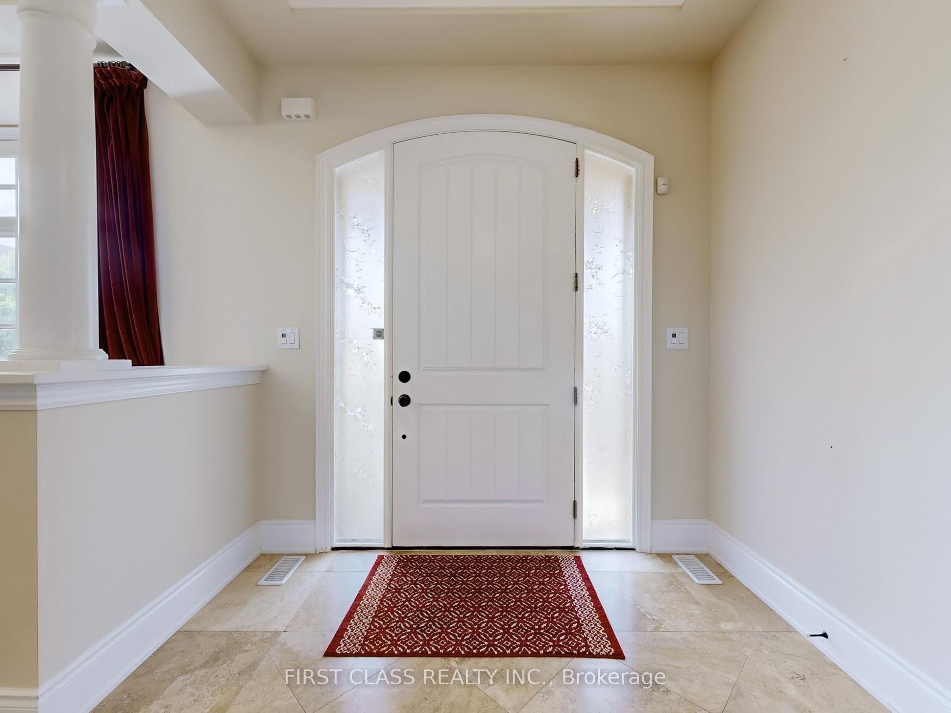 3 Royal County Down Crescent, Markham 3