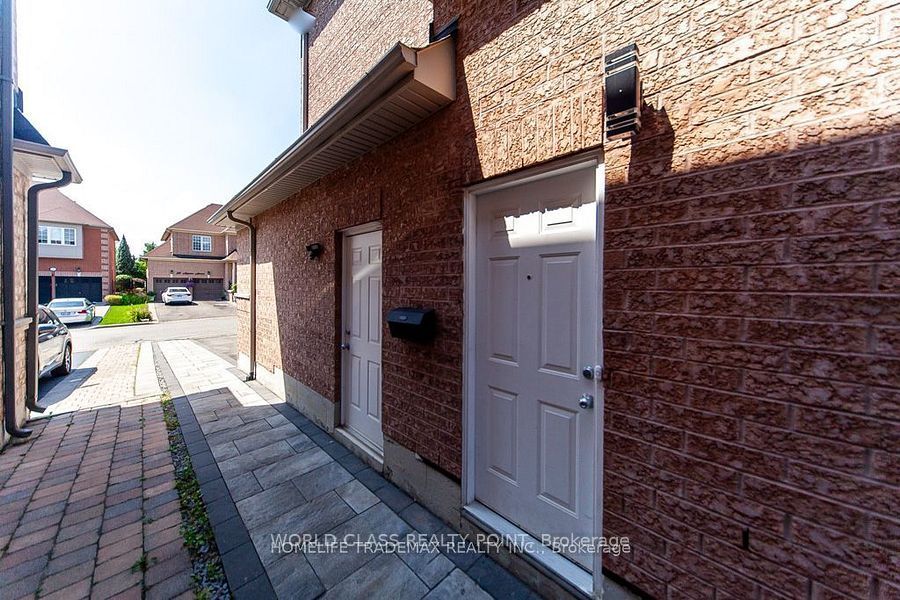 Unit Basement Apartment - 83 Ampezzo Avenue, Vaughan 2