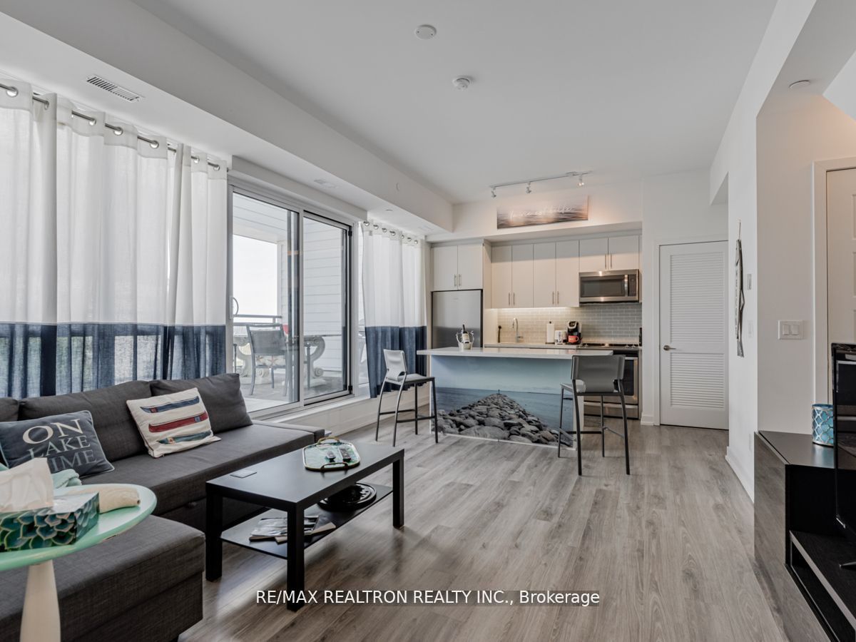Unit 22 - 247 Broward Way, Innisfil 2