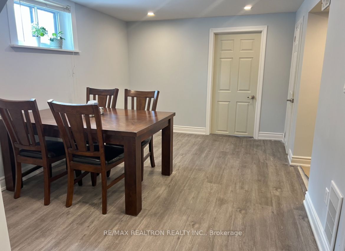 Unit Bsmt - 26 Beaverton Road S, Richmond Hill 2