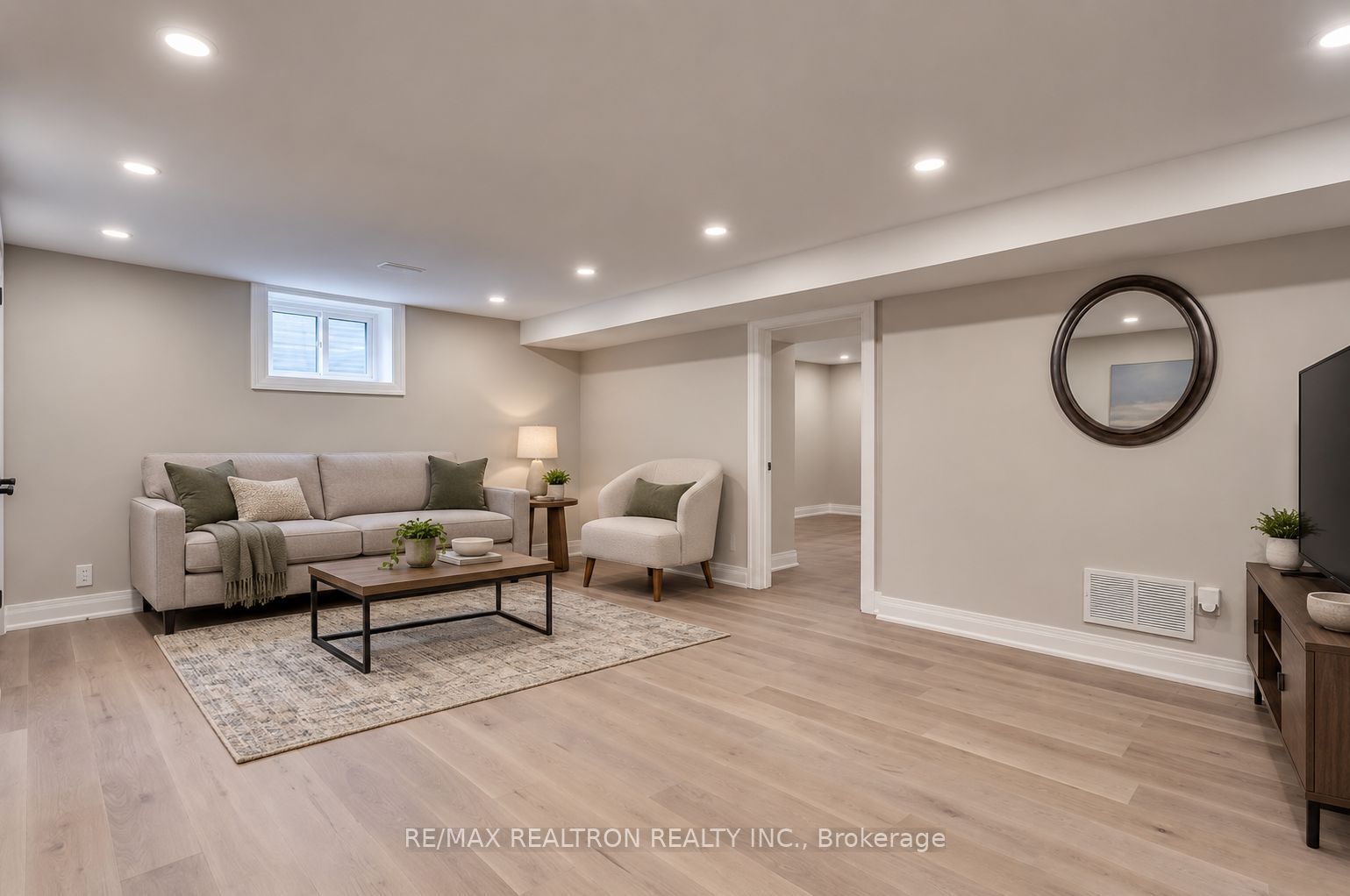 Unit Basement - 101 Arnold Crescent, Richmond Hill 4