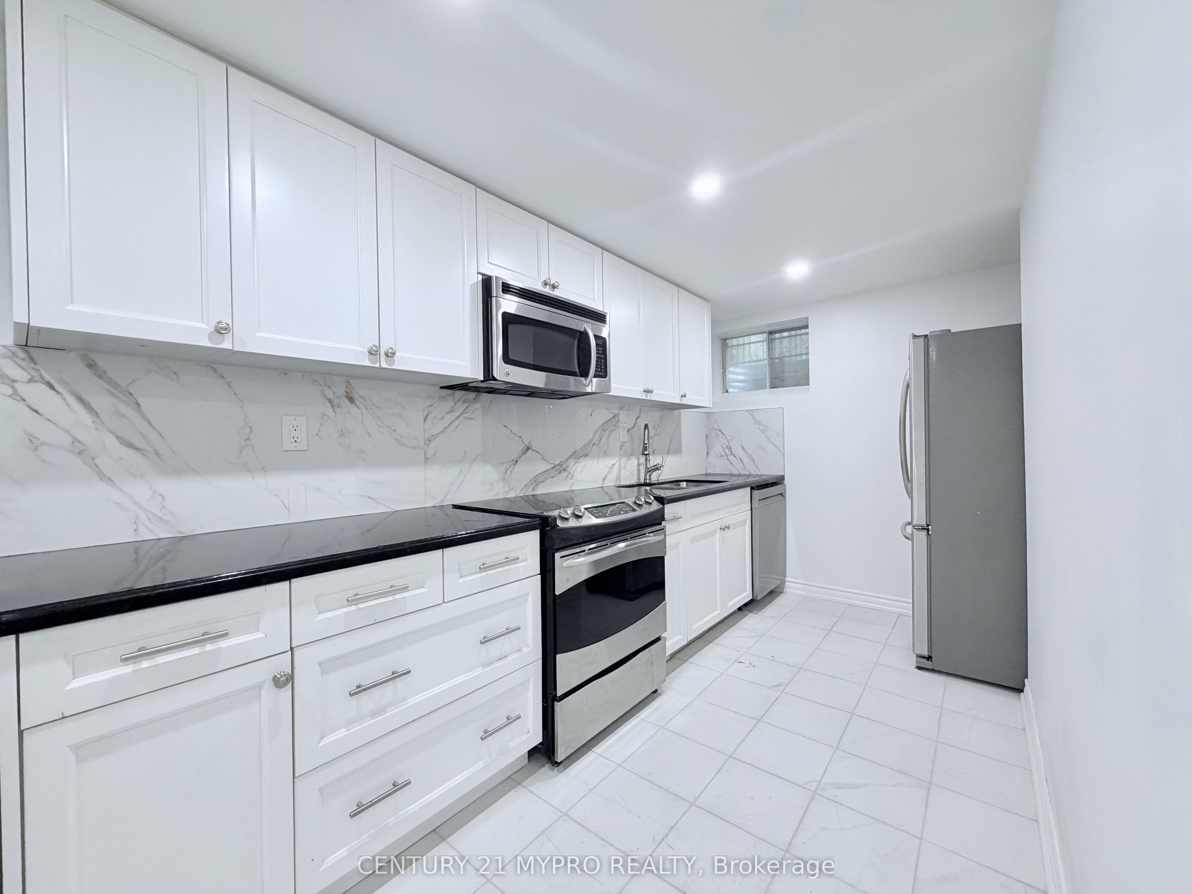 Unit Lower - 35 Forest Park Crescent, Markham 4