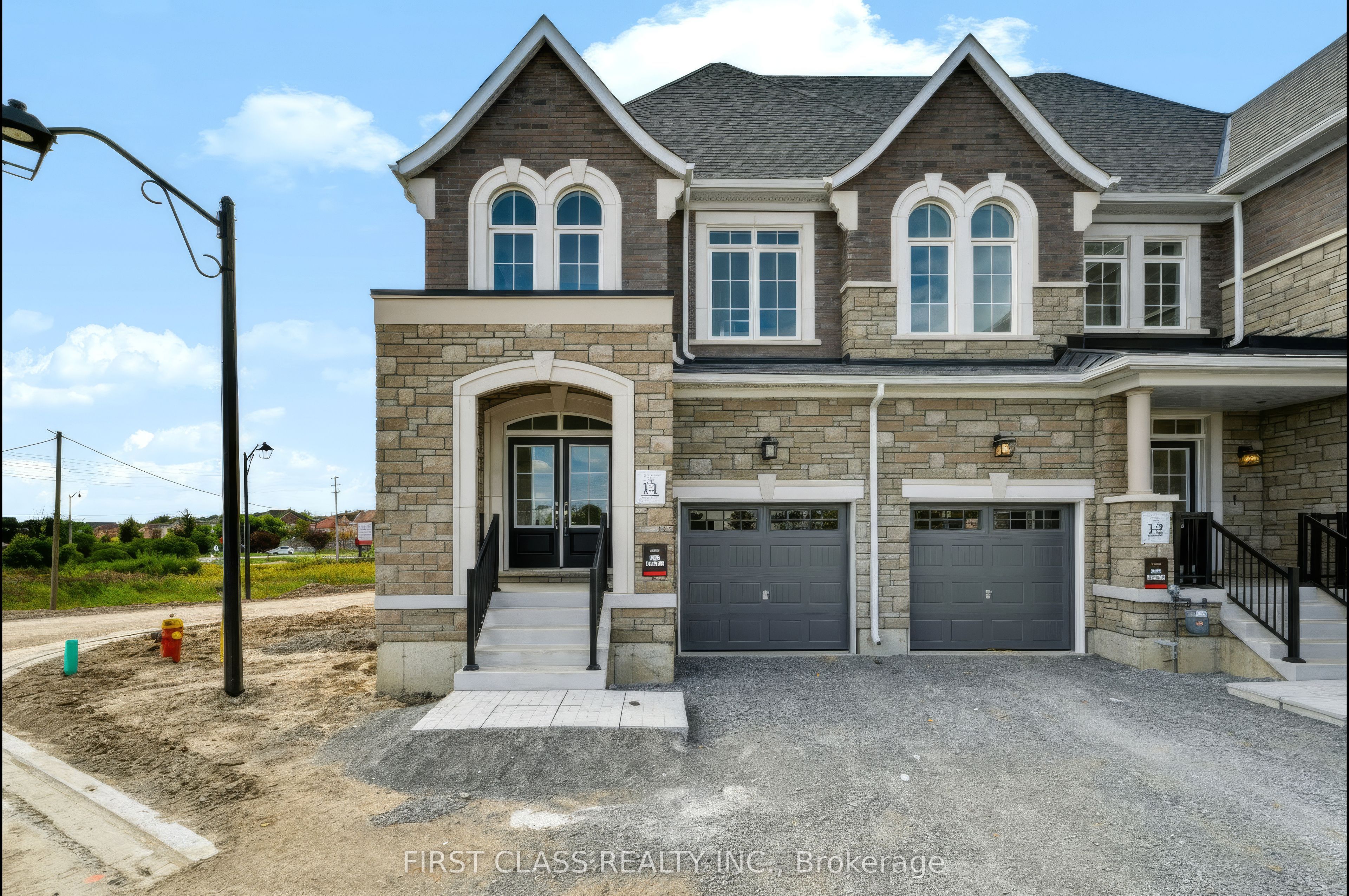 Unit Basement - 96 Gathering Lane, Richmond Hill 2