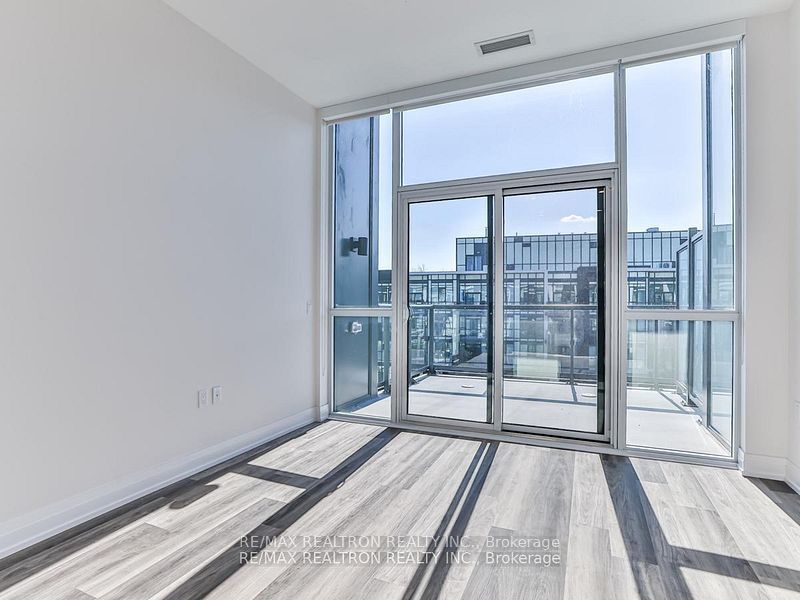 Unit 426 - 415 Sea Ray Avenue, Innisfil 2